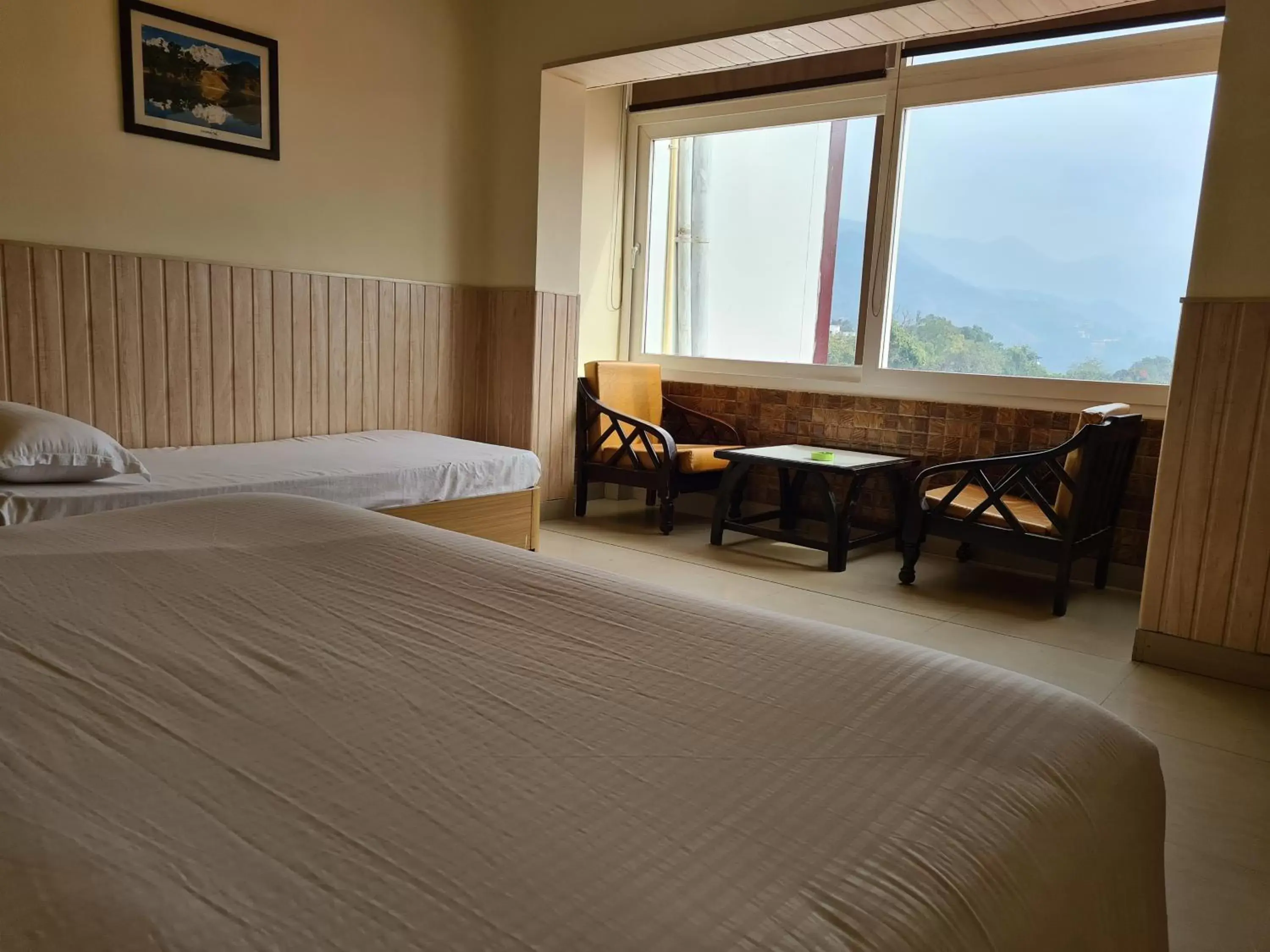 View (from property/room), Bed in Hotel Rajpur Heights