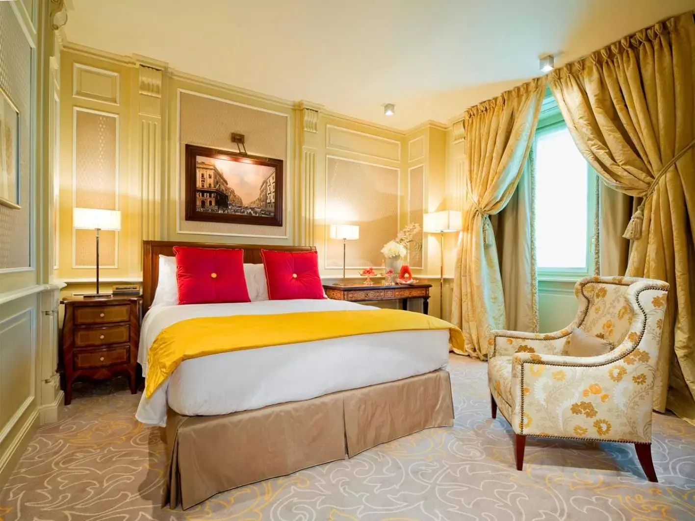 Photo of the whole room, Bed in Hotel Principe Di Savoia - Dorchester Collection