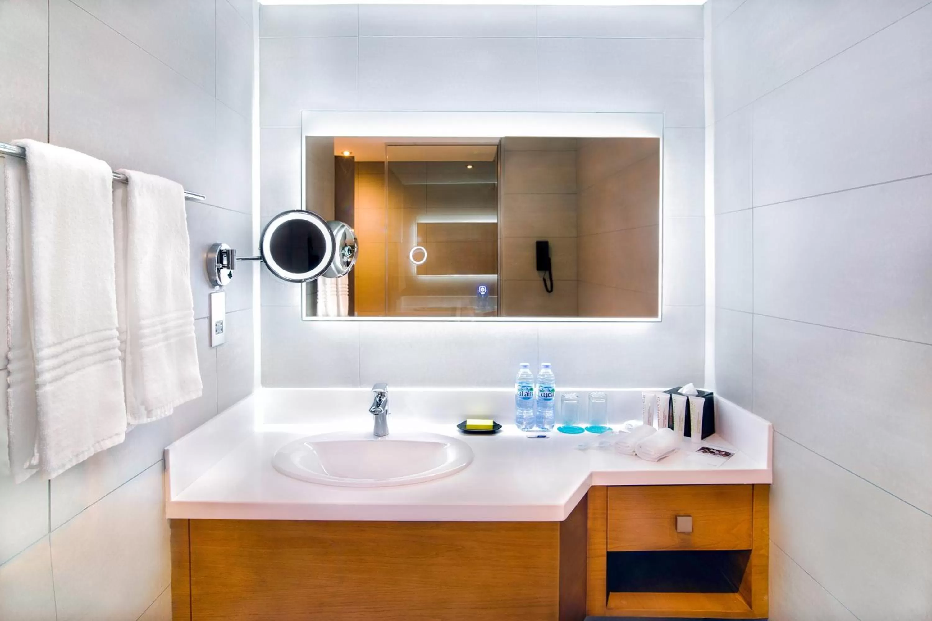 Bathroom in Le Meridien Abu Dhabi Resort