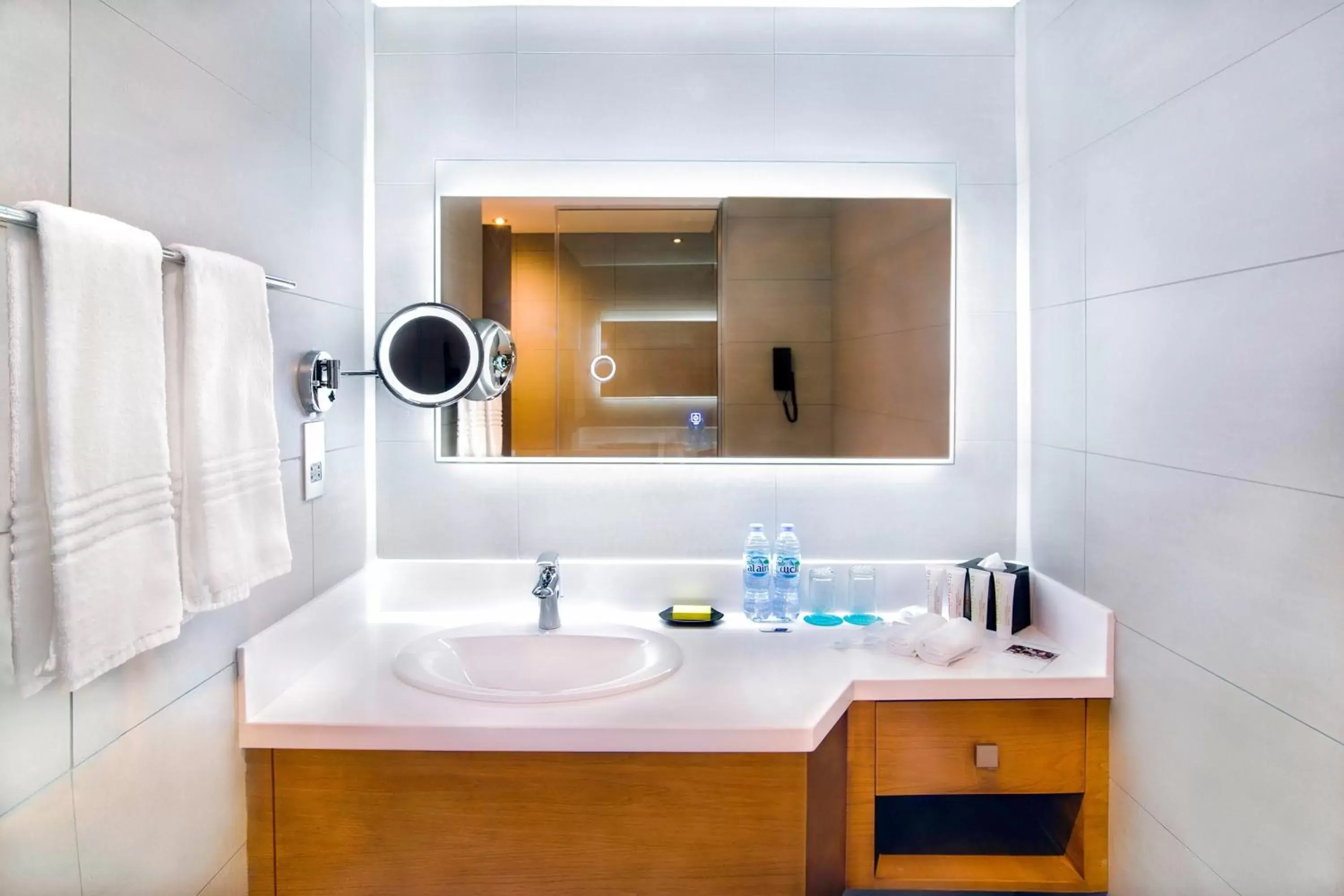 Bathroom in Le Meridien Abu Dhabi
