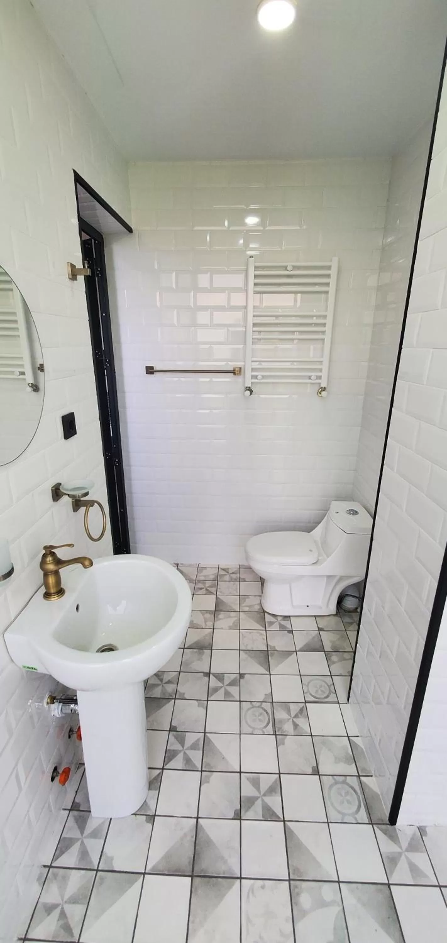 Comfort Triple Room in Level Up Hotel & Restaurant