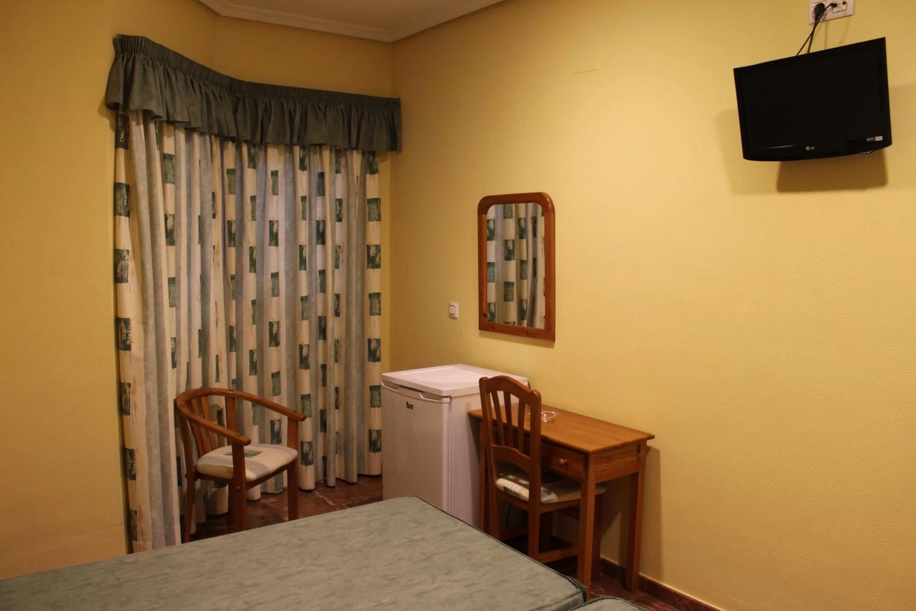 TV/Entertainment Center in Hotel Albohera