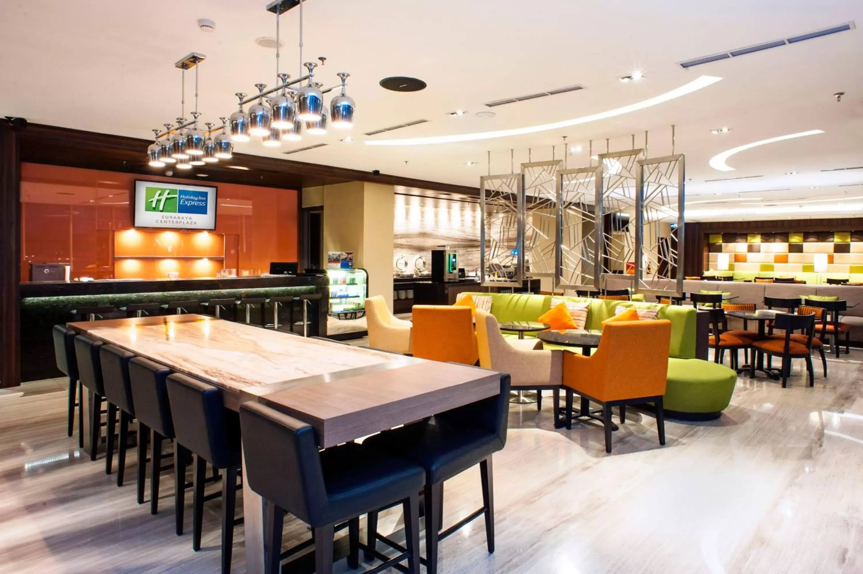 Restaurant/Places to Eat in Holiday Inn Express Surabaya CenterPoint, an IHG Hotel