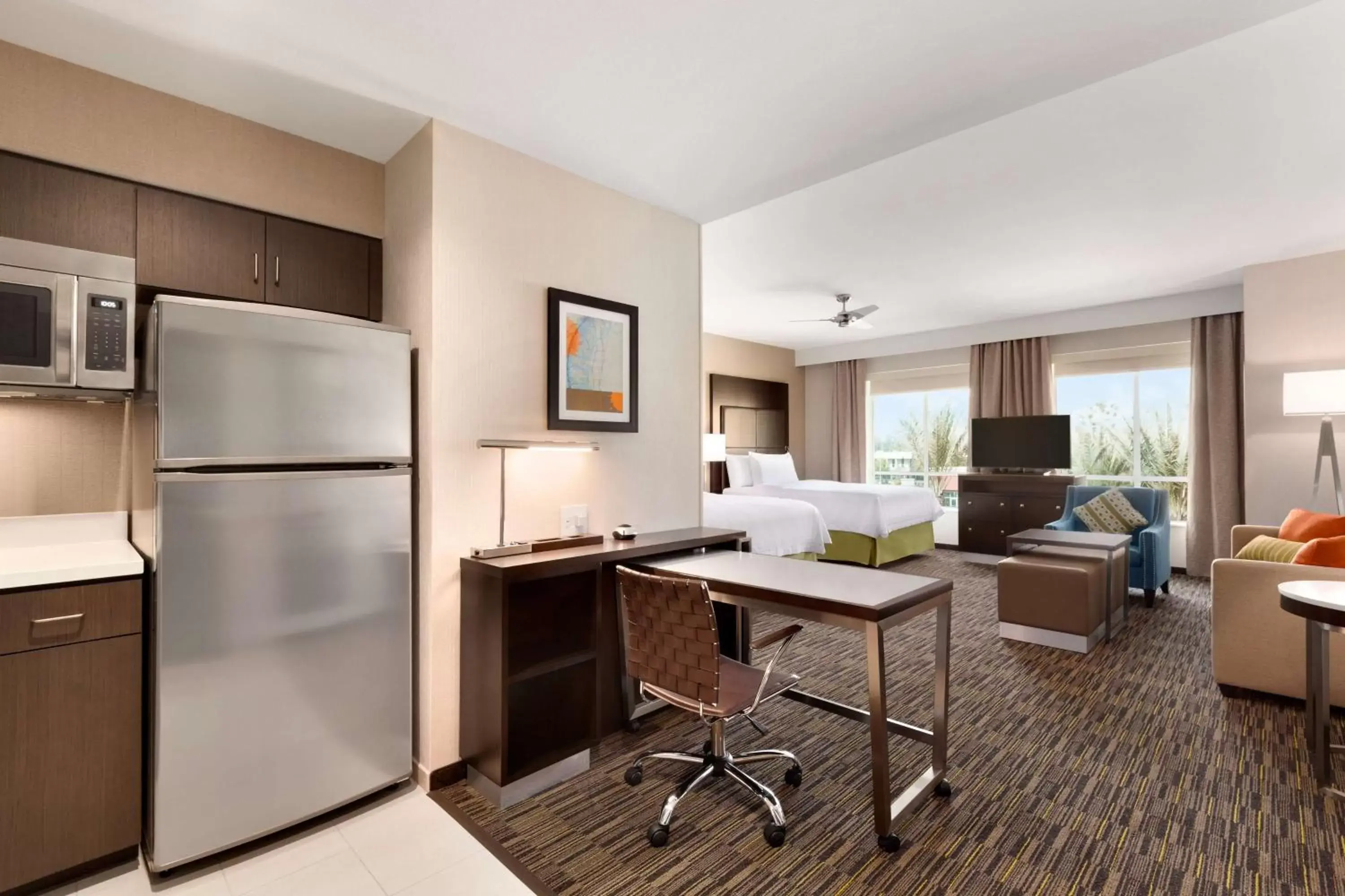 Kitchen or kitchenette, Kitchen/Kitchenette in Homewood Suites By Hilton Irvine John Wayne Airport