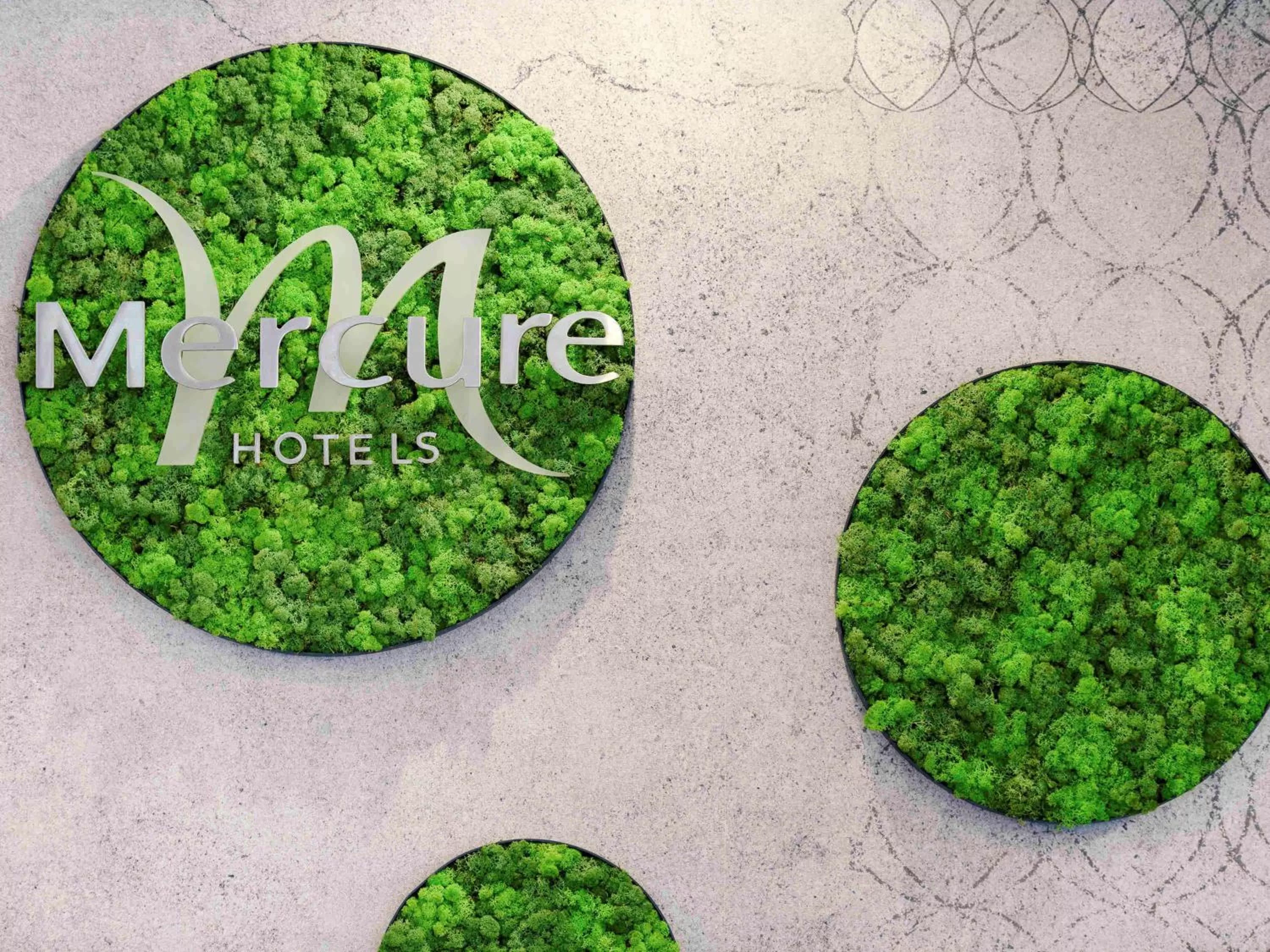 Property building in Mercure Hotel Stuttgart Gerlingen