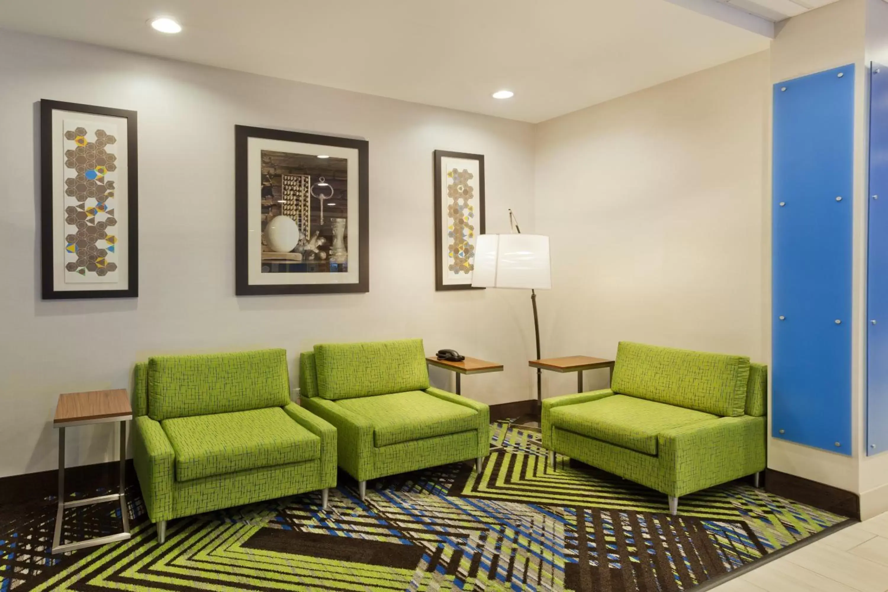 Property building in Holiday Inn Express & Suites - Fayetteville, an IHG Hotel