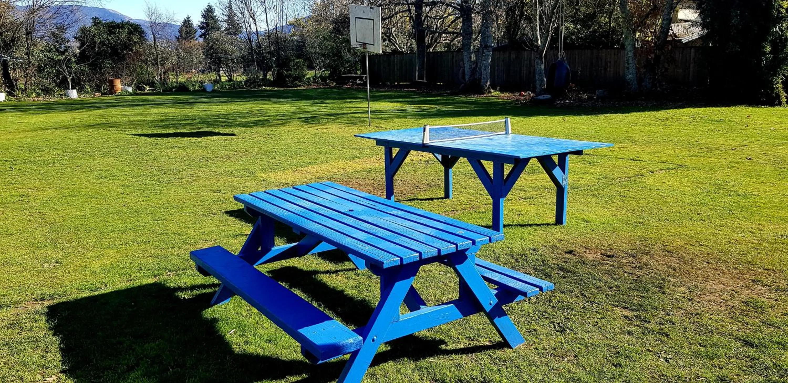 Happy Apple Backpackers