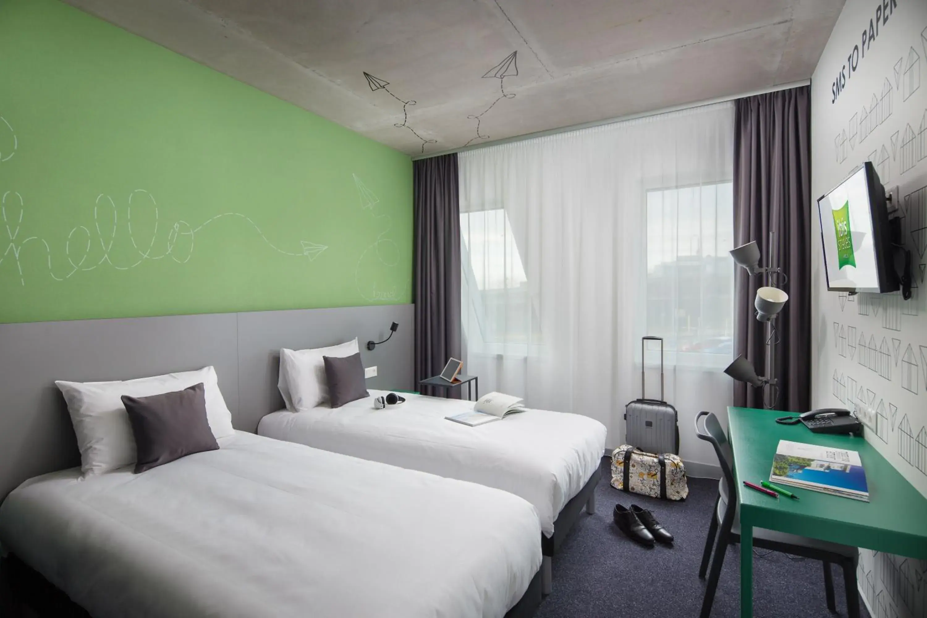 Photo of the whole room, Bed in ibis Styles Budapest Airport
