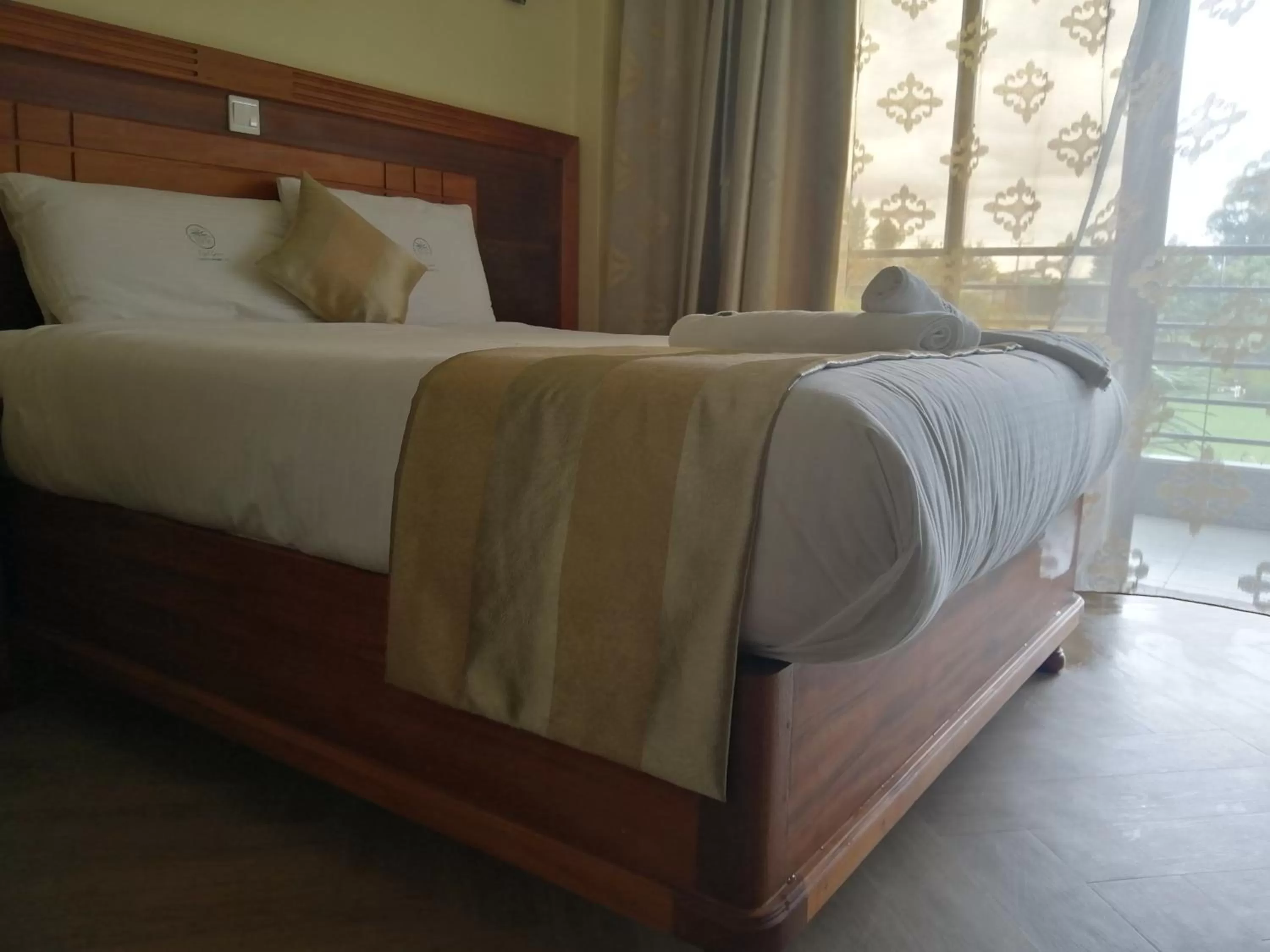 Bedroom, Bed in Royal Green Gardens Resort