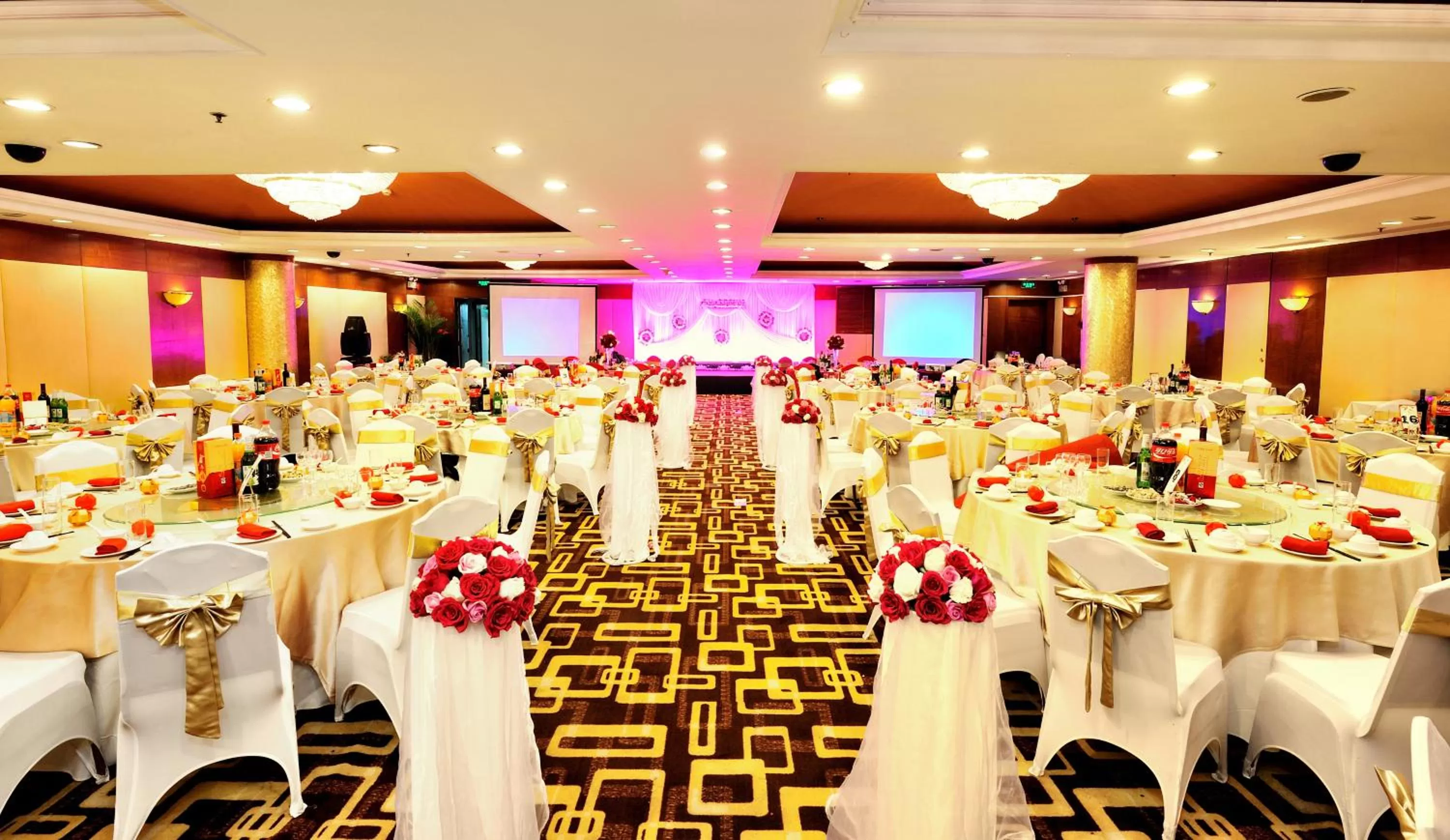 Banquet/Function facilities in Beijing XinQiao Hotel