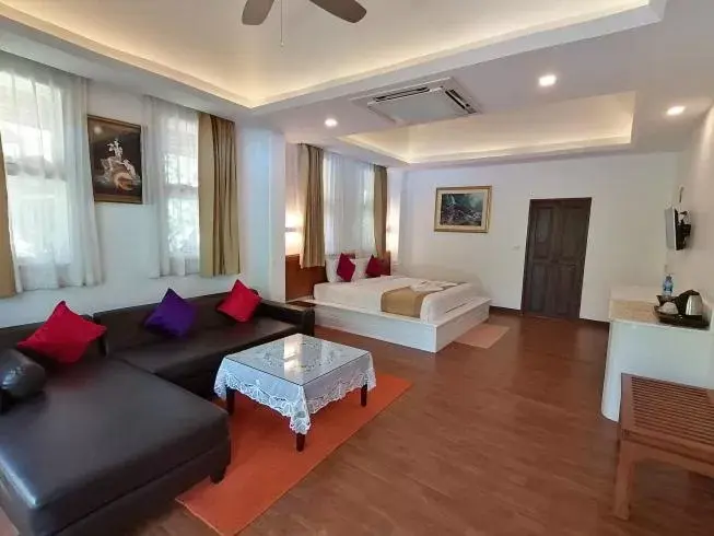 Living room, Seating Area in Green View Village Resort - SHA Plus