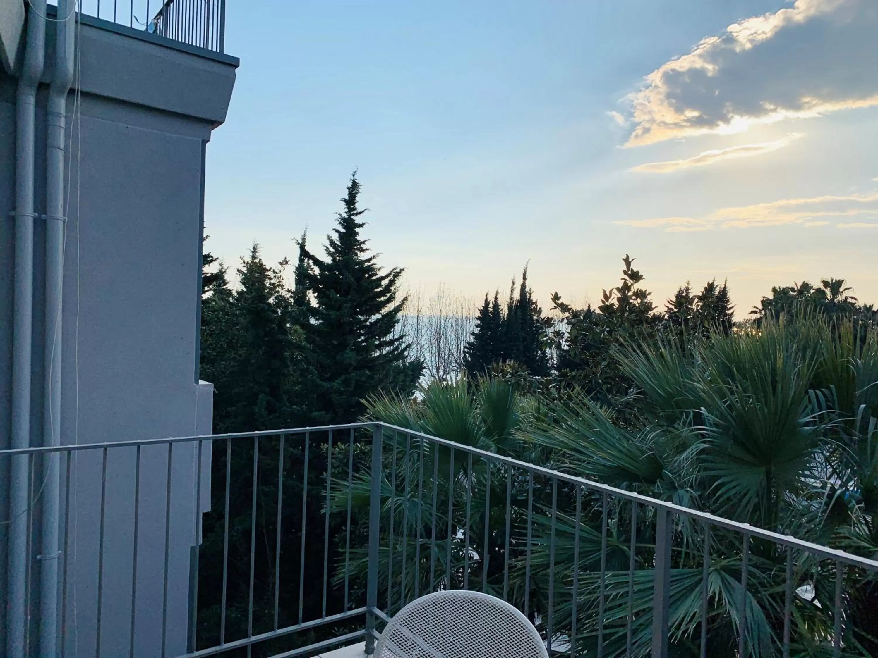 Lake view in Front Lake Apartment Bardolino