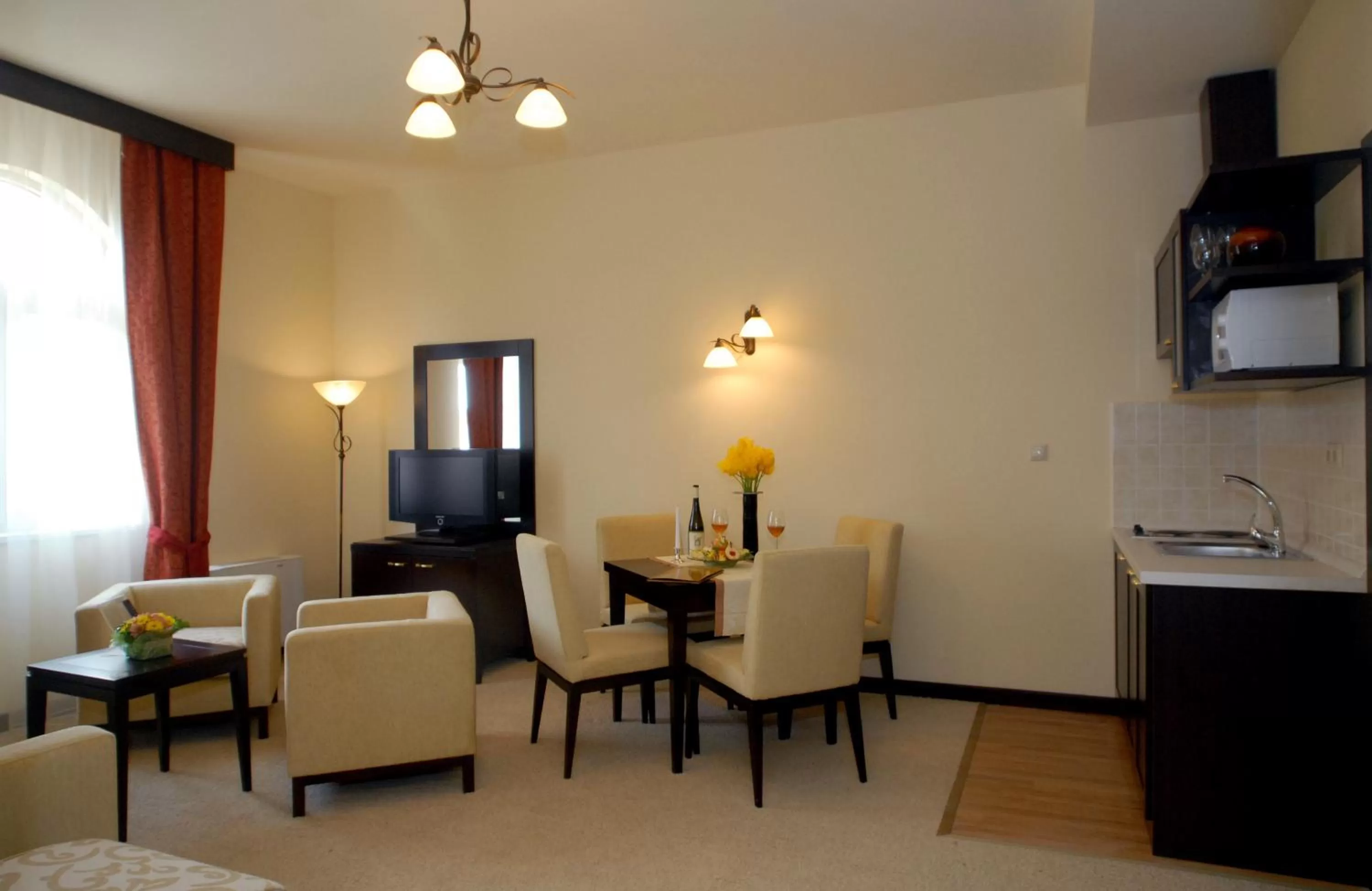 Dining area in Hotel Aurum