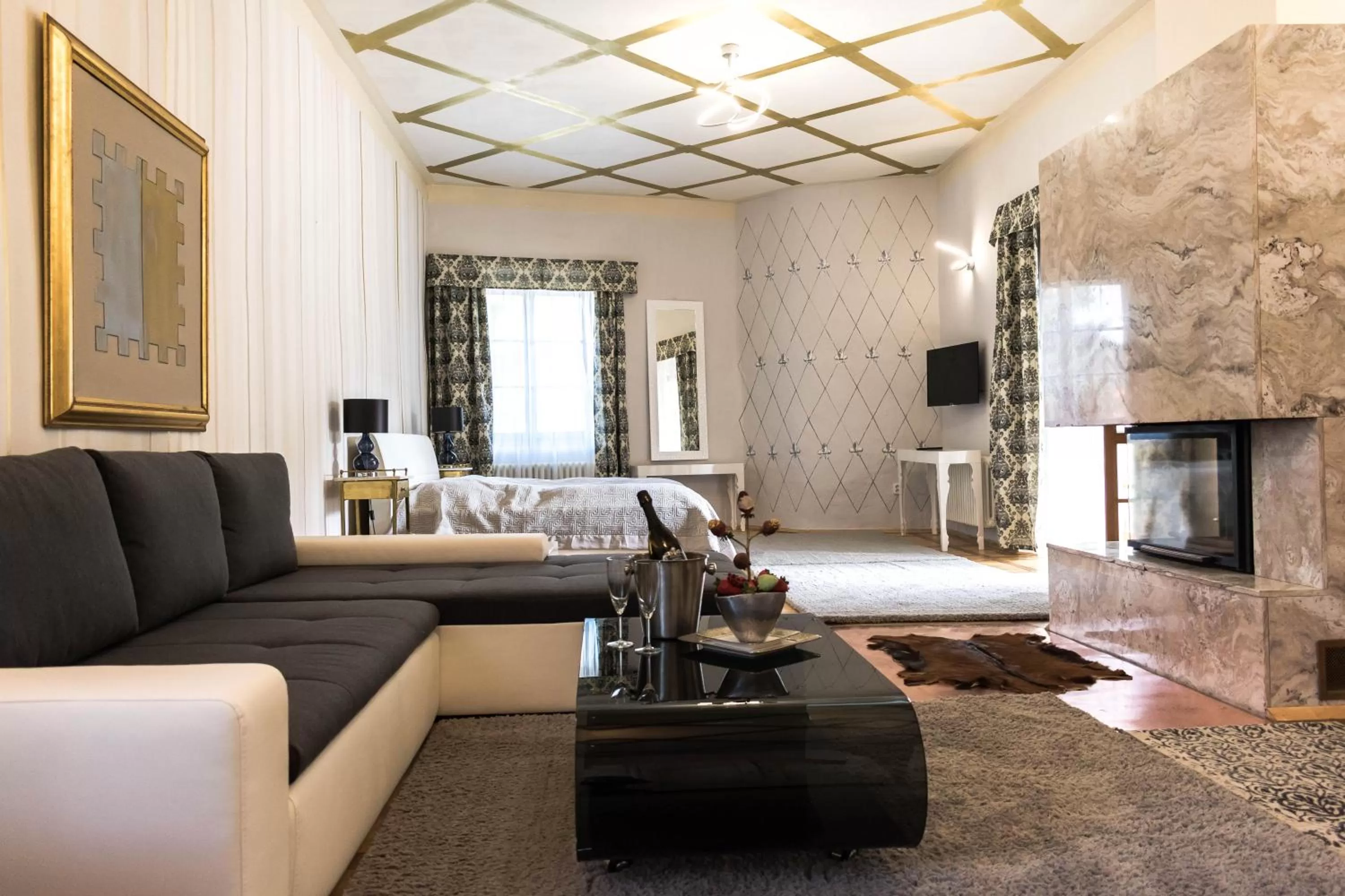 TV and multimedia in Chateau GrandCastle