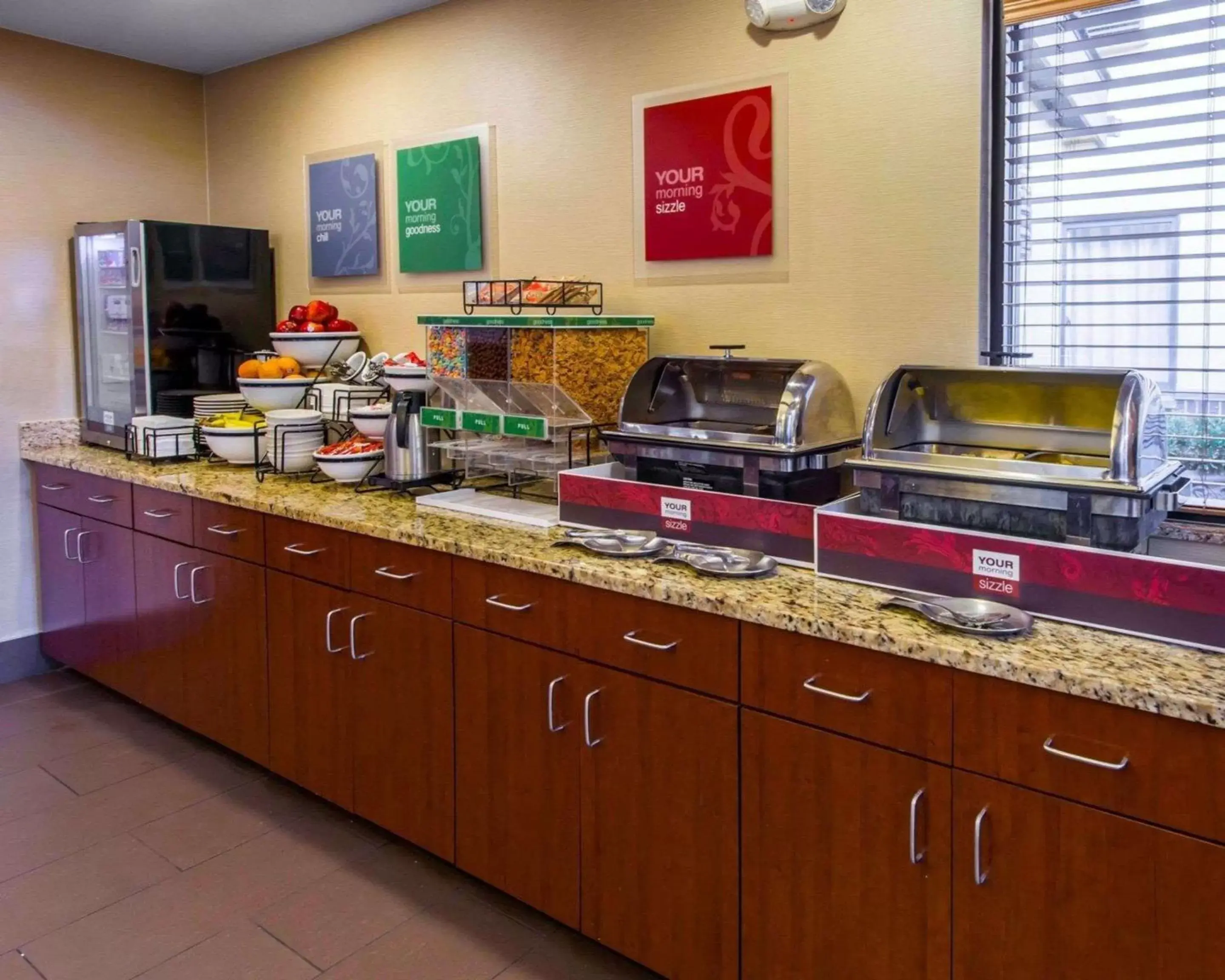 Restaurant/places to eat in Comfort Inn & Suites Erie - Splash Lagoon Indoor Waterpark Restaurant/places to eat in Comfort Inn & Suites Erie - Splash Lagoon Indoor Waterpark