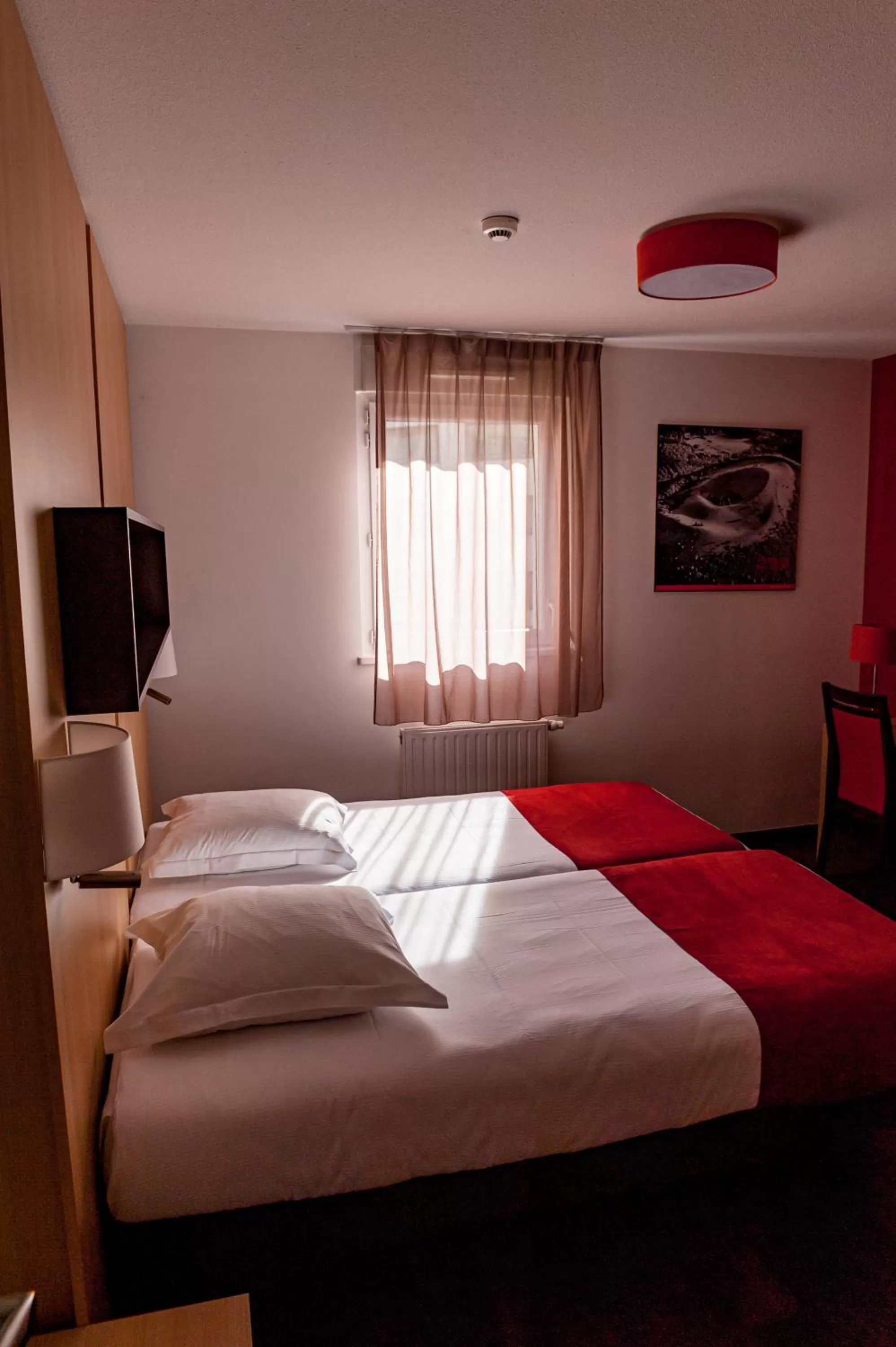 Bed in Apparthotel Privilodges Carré de Jaude