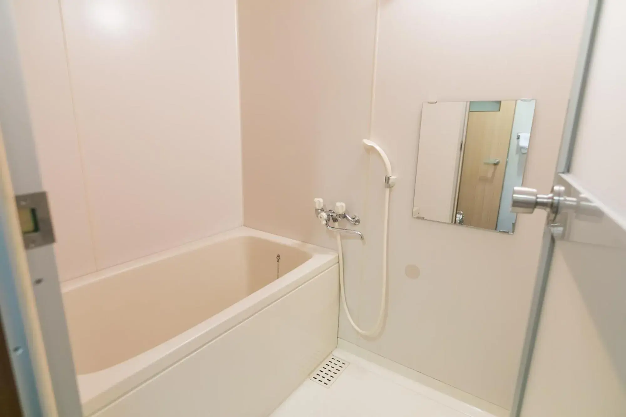 Bath, Bathroom in Kyou no Yado Kagihei Hotel
