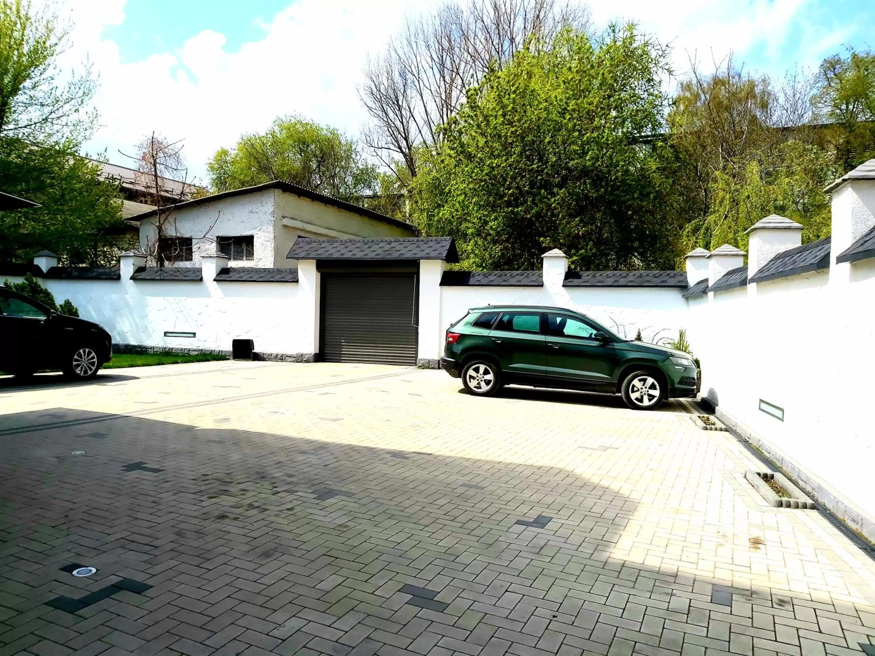 Property Building in White House