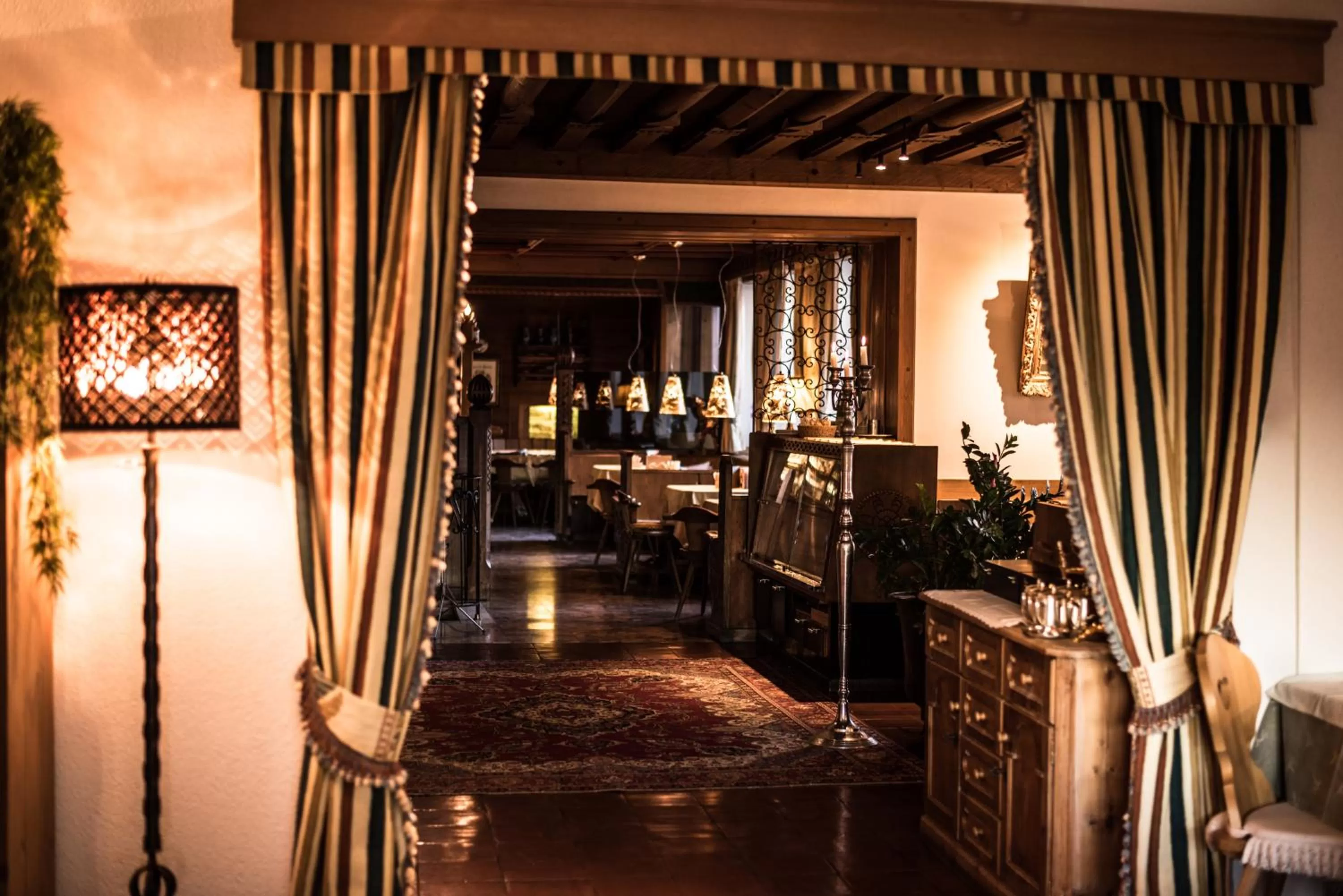 Lounge or bar in Hotel Enzian Genziana