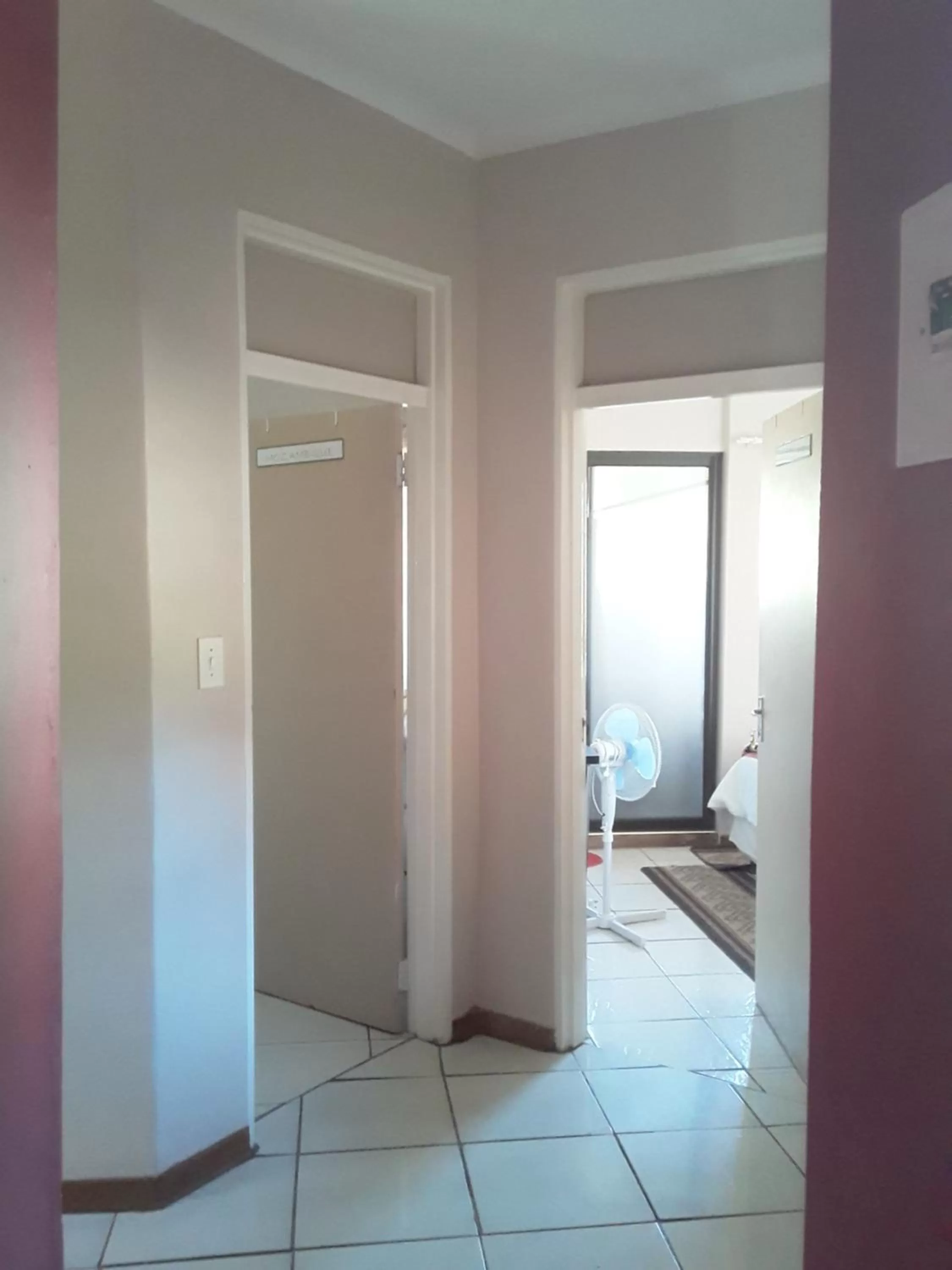 Floor plan in Vuya Nathi Bed and Breakfast