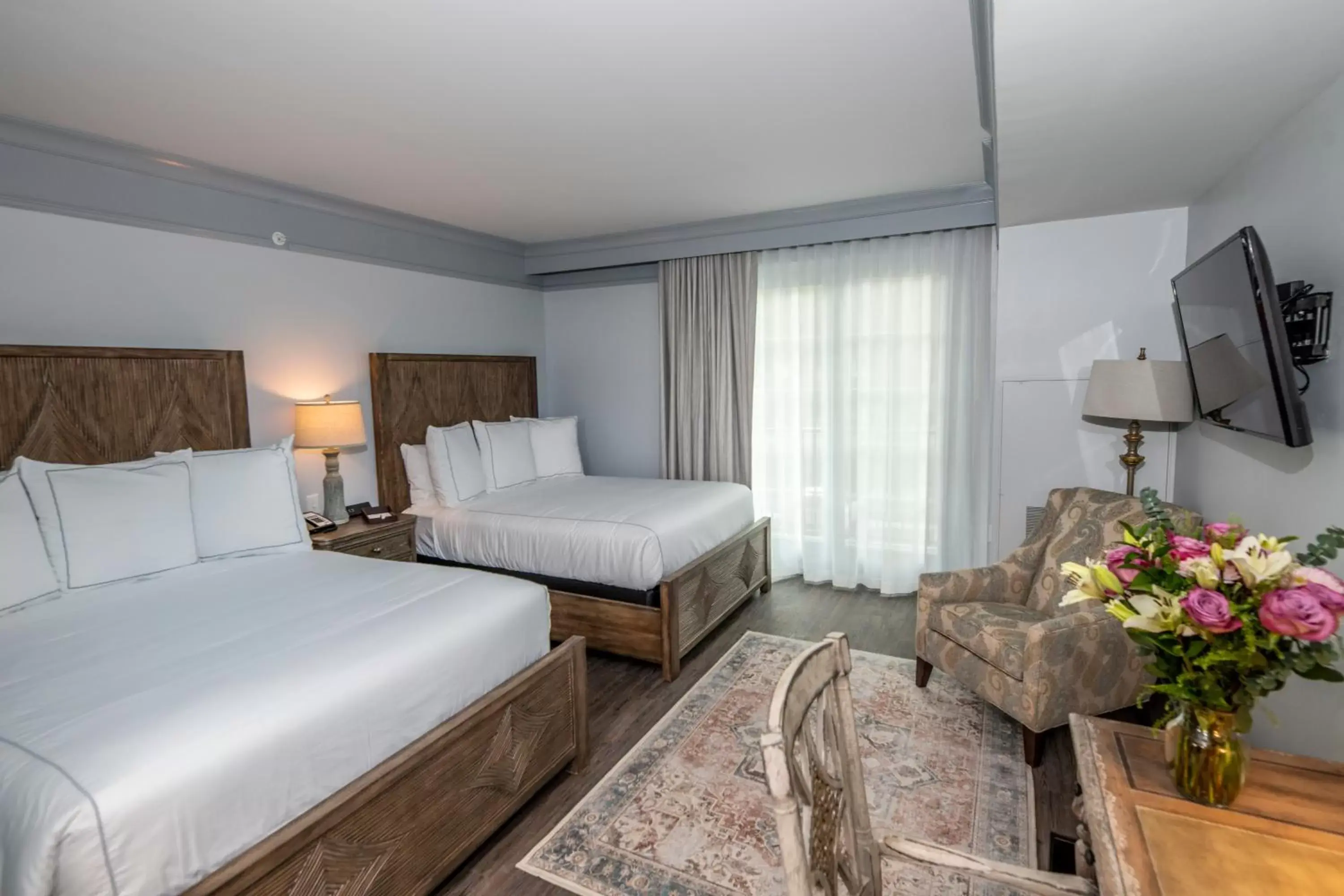 Bed in Oaks on the River Bed in Oaks on the River