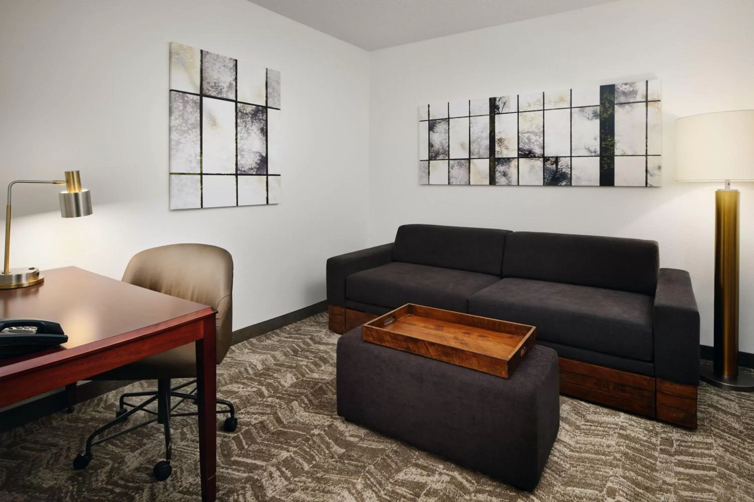 Bedroom, Seating Area in SpringHill Suites Boulder Longmont