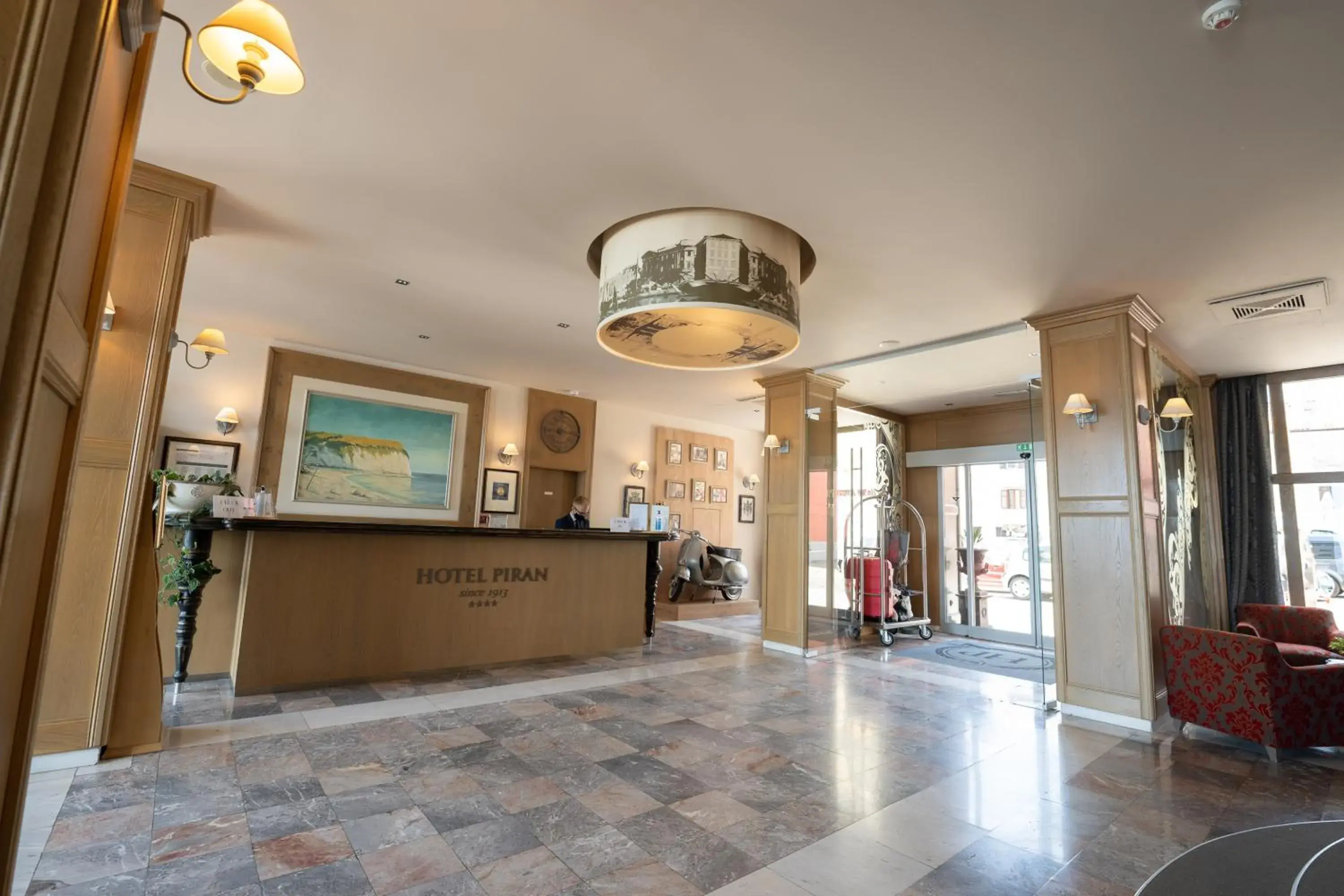 Lobby or reception in Hotel Piran