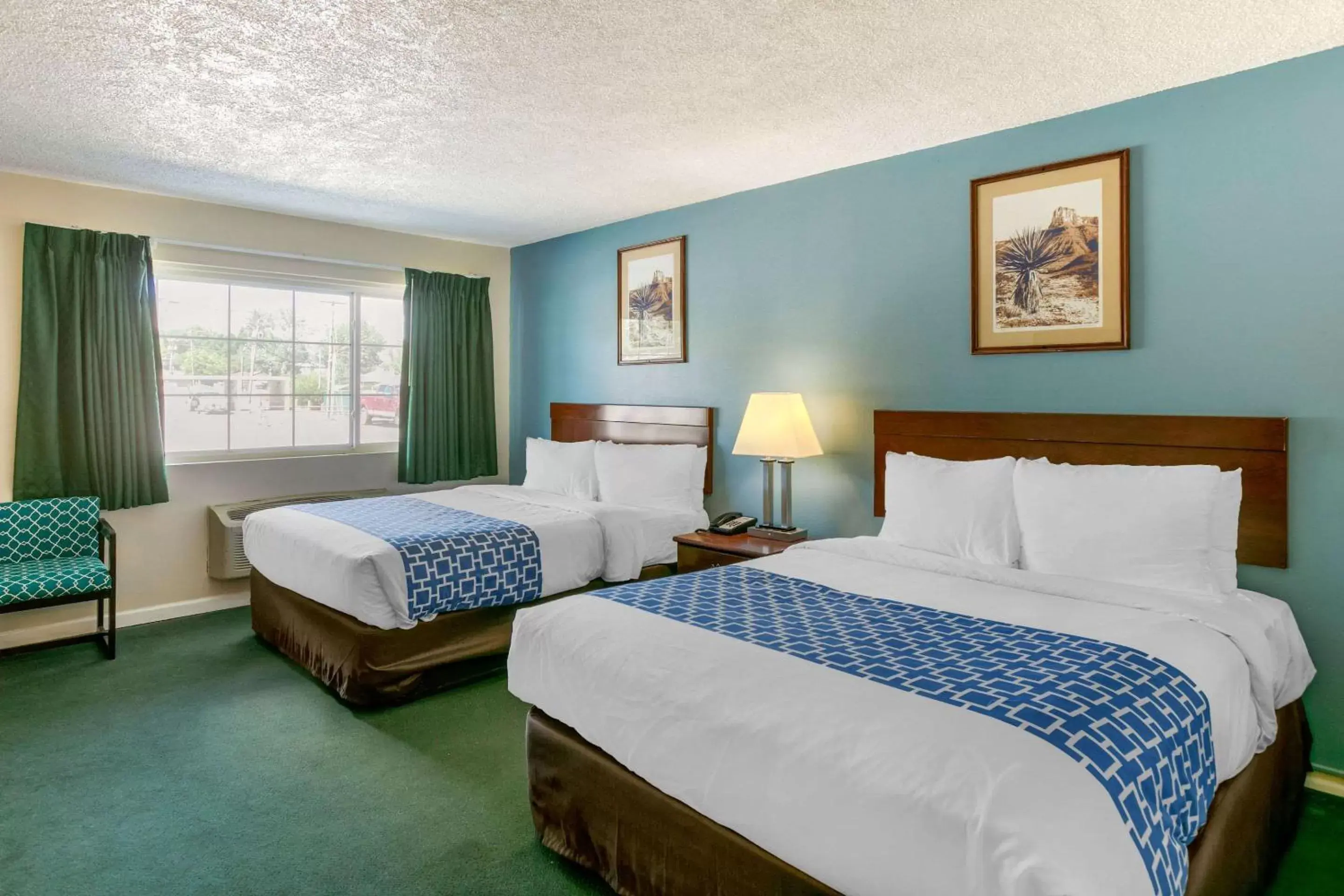 Photo of the whole room in Rodeway Inn Rawlins Photo of the whole room in Rodeway Inn Rawlins