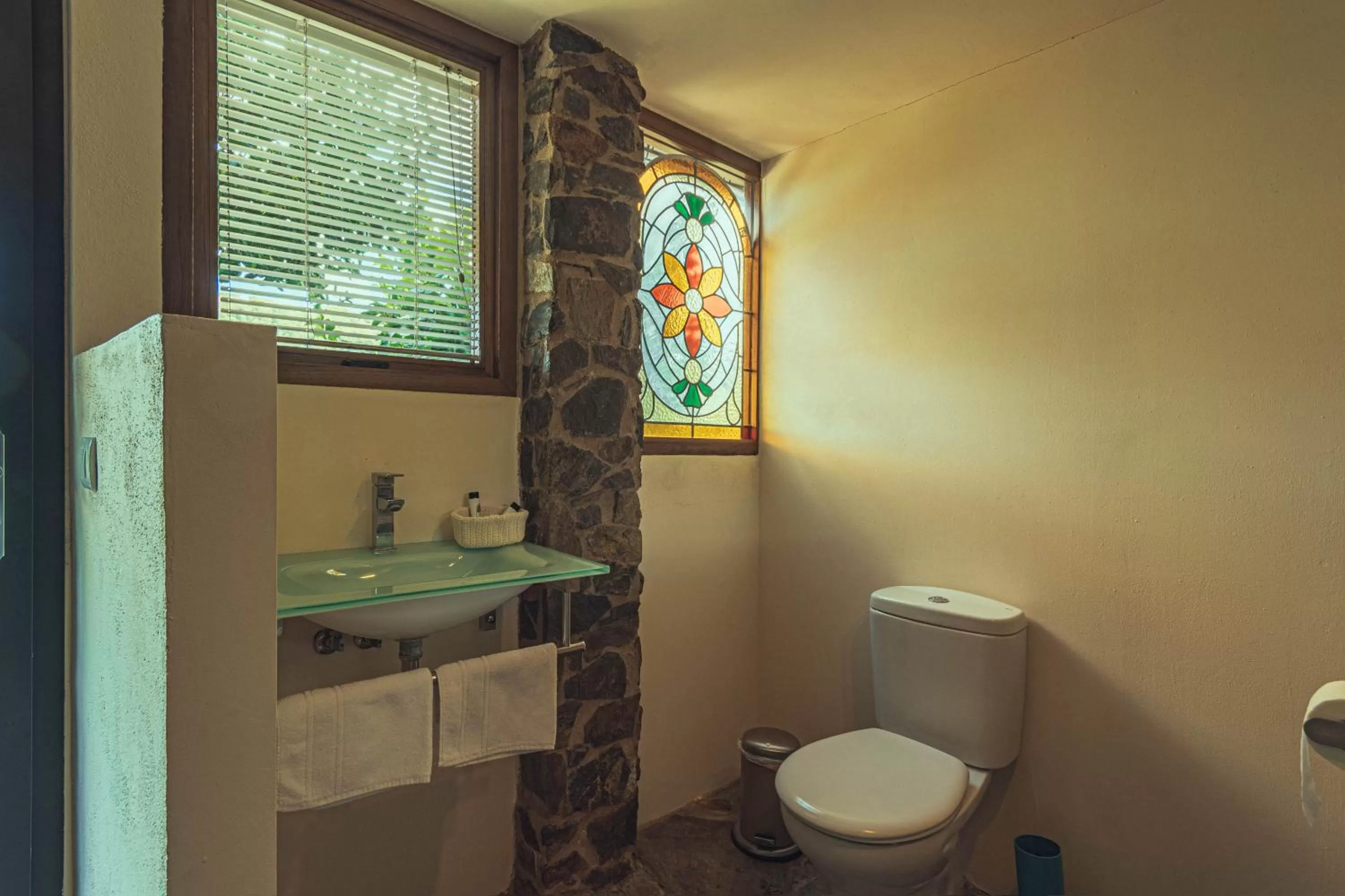 Bathroom in Cabo Do Mundo Casa Rural