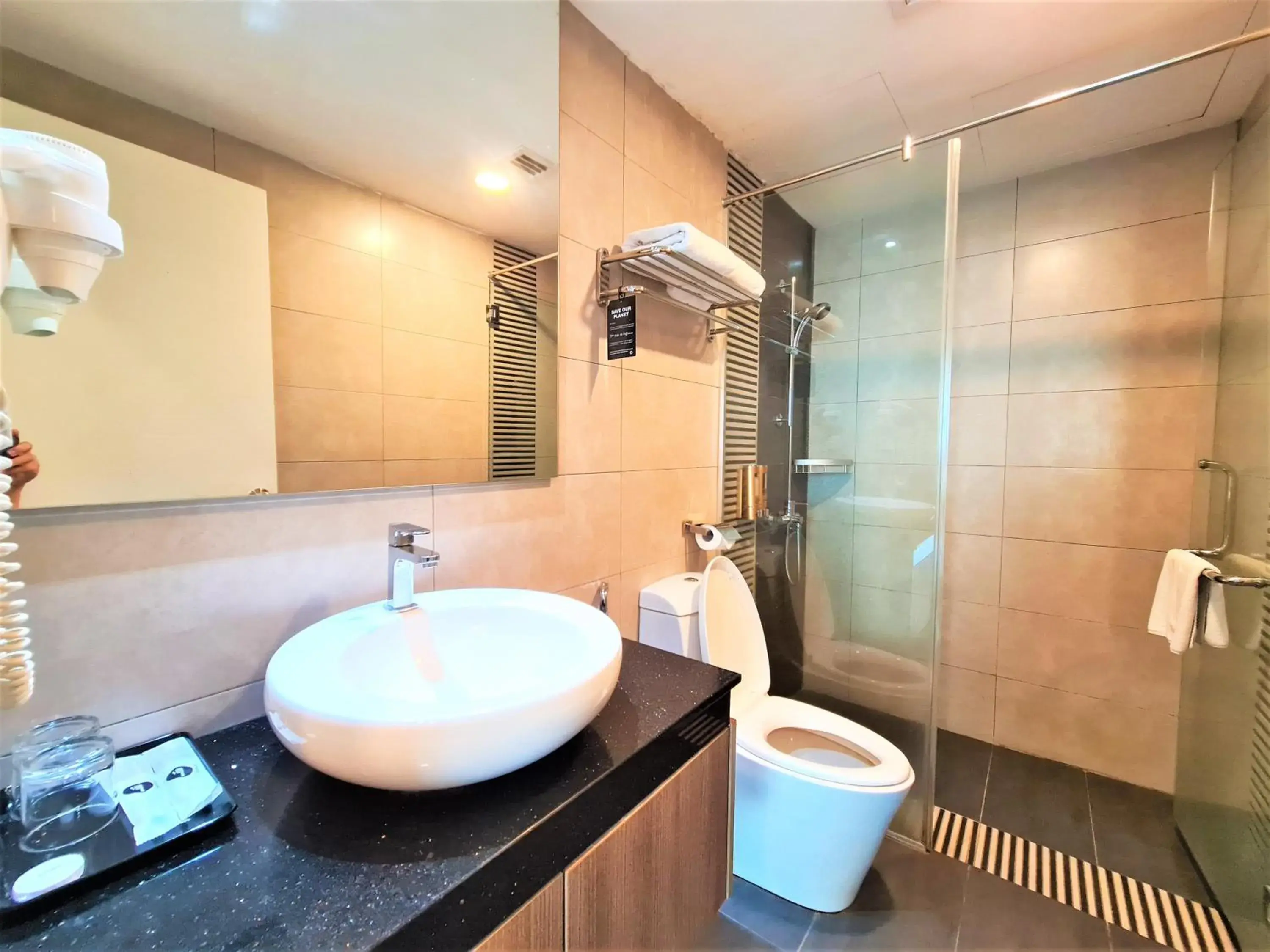 Shower, Bathroom in Nexus Regency Suites & Hotel