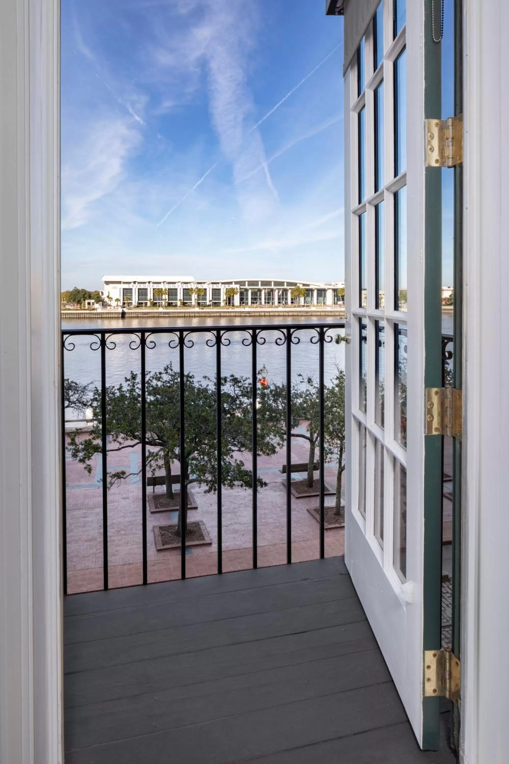 Balcony/Terrace in River Street Inn