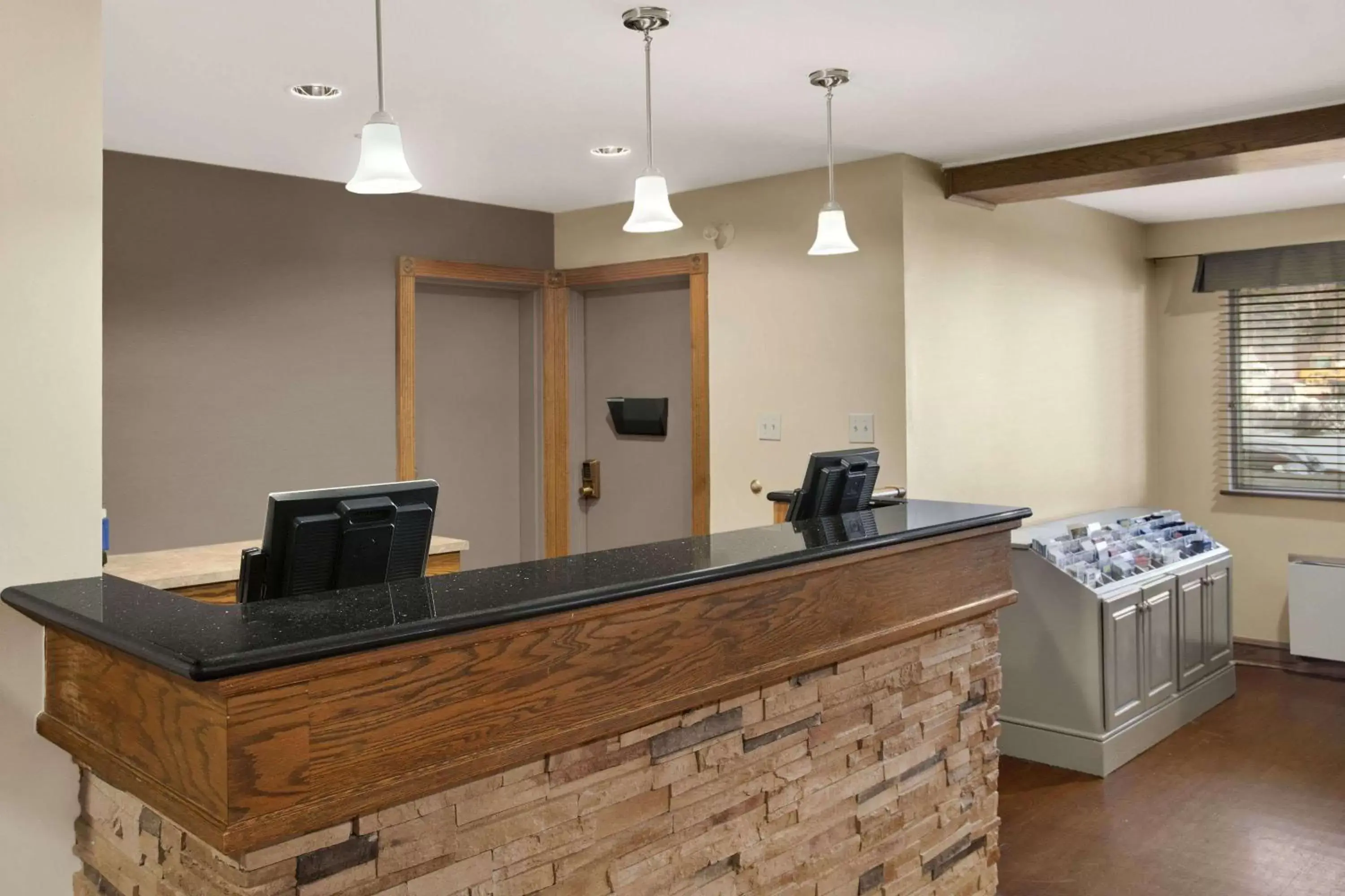 Lobby or reception, Lobby/Reception in Travelodge Suites by Wyndham Saint John