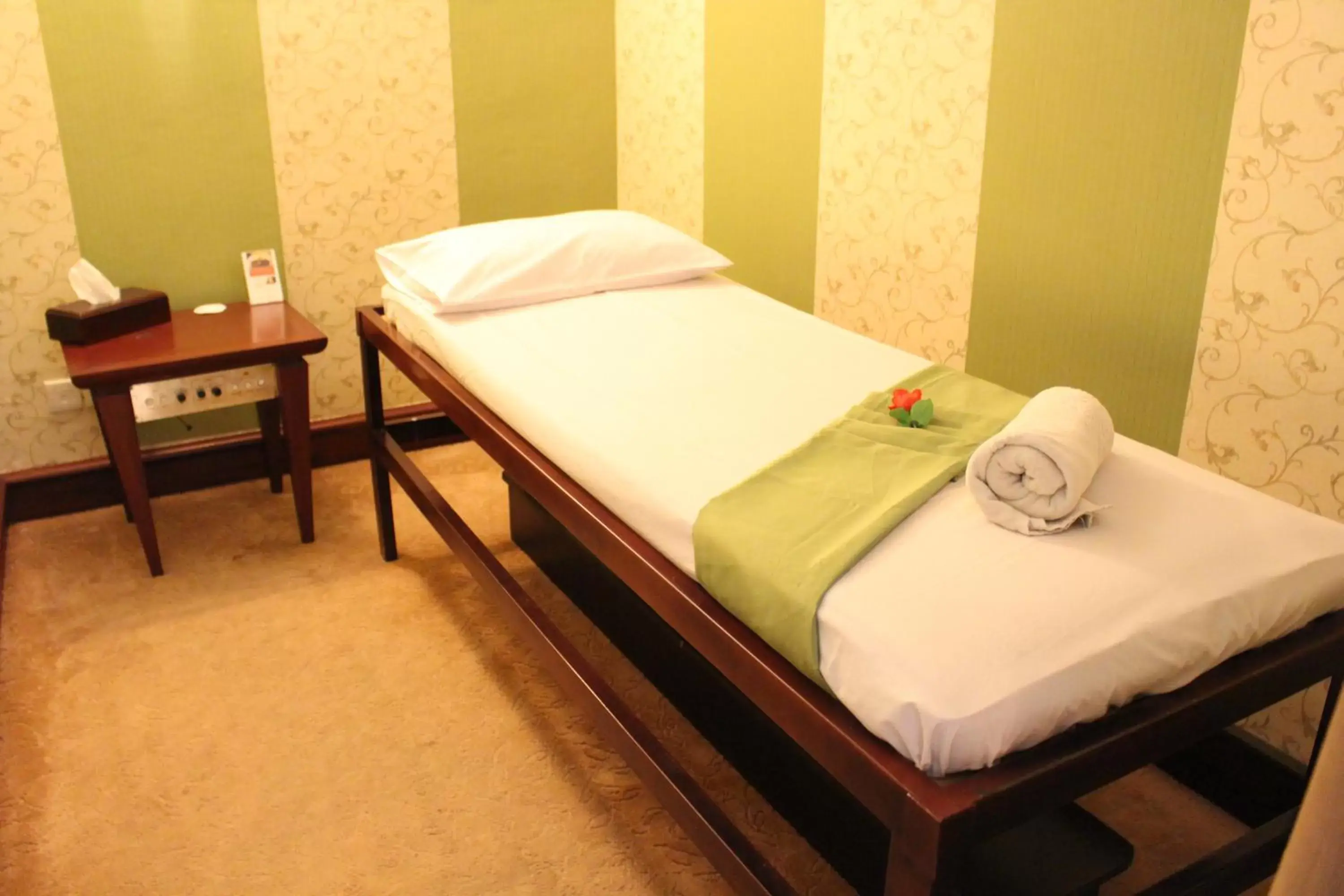 Massage in Swiss-Belhotel Tarakan