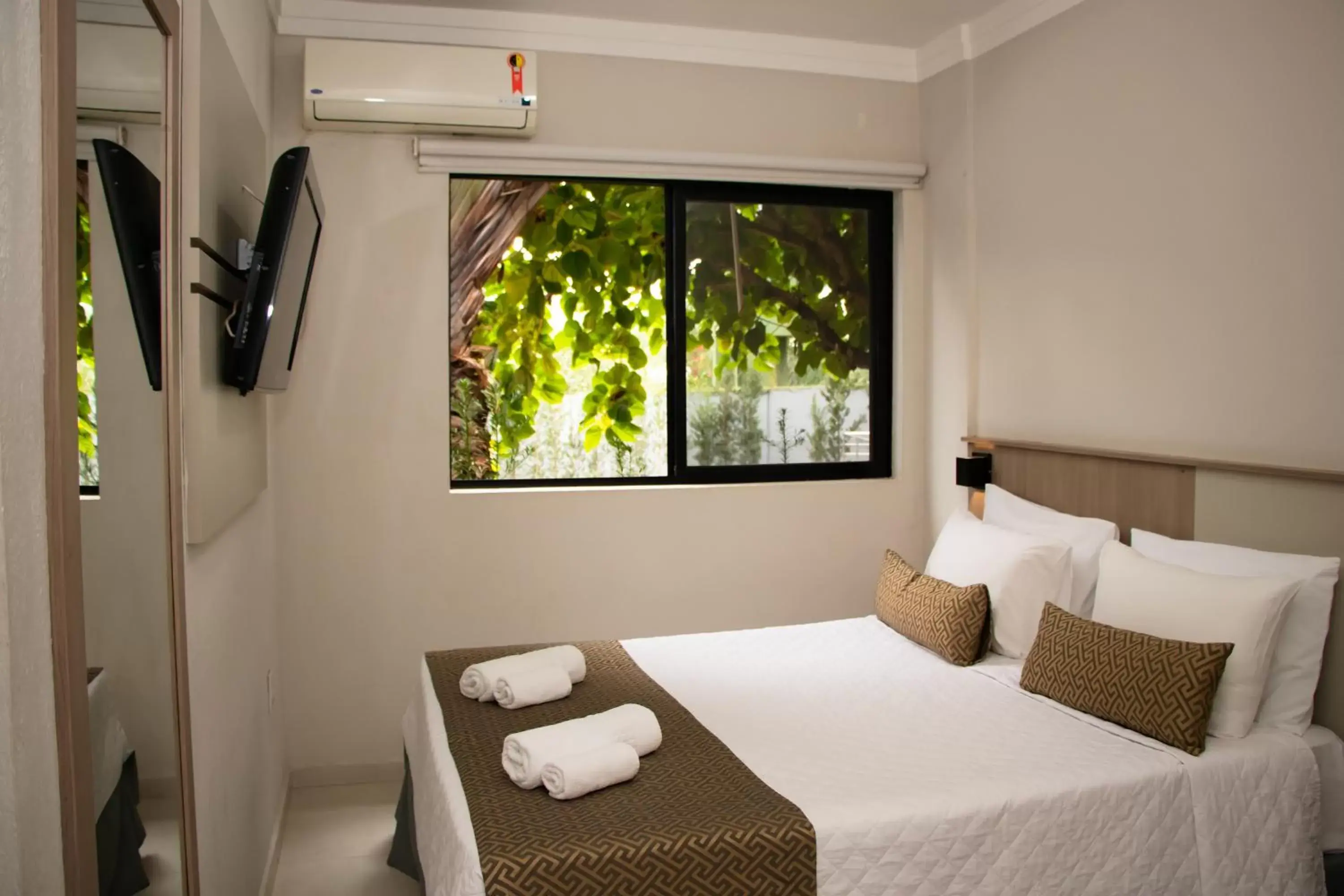 Bed in Iguassu Express Hotel Bed in Iguassu Express Hotel