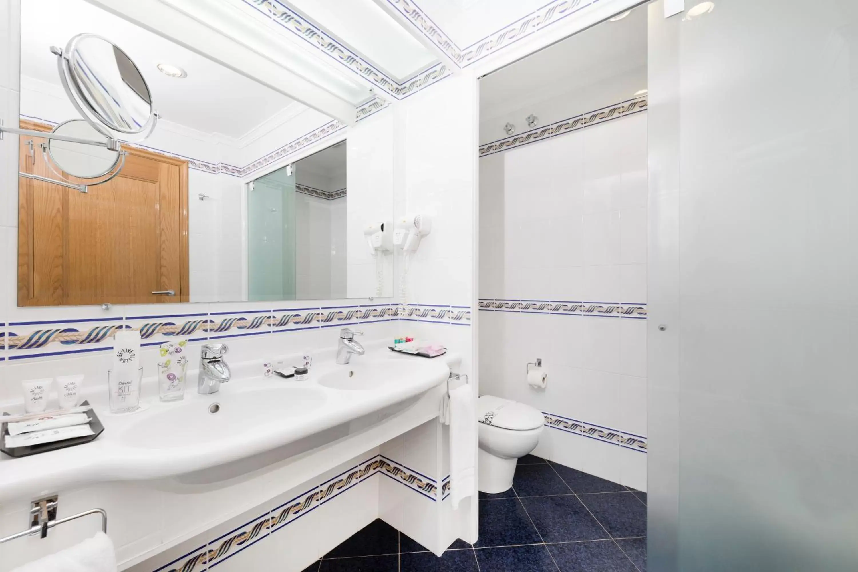 Bathroom in Ukino Palmeiras Village - Family Resort