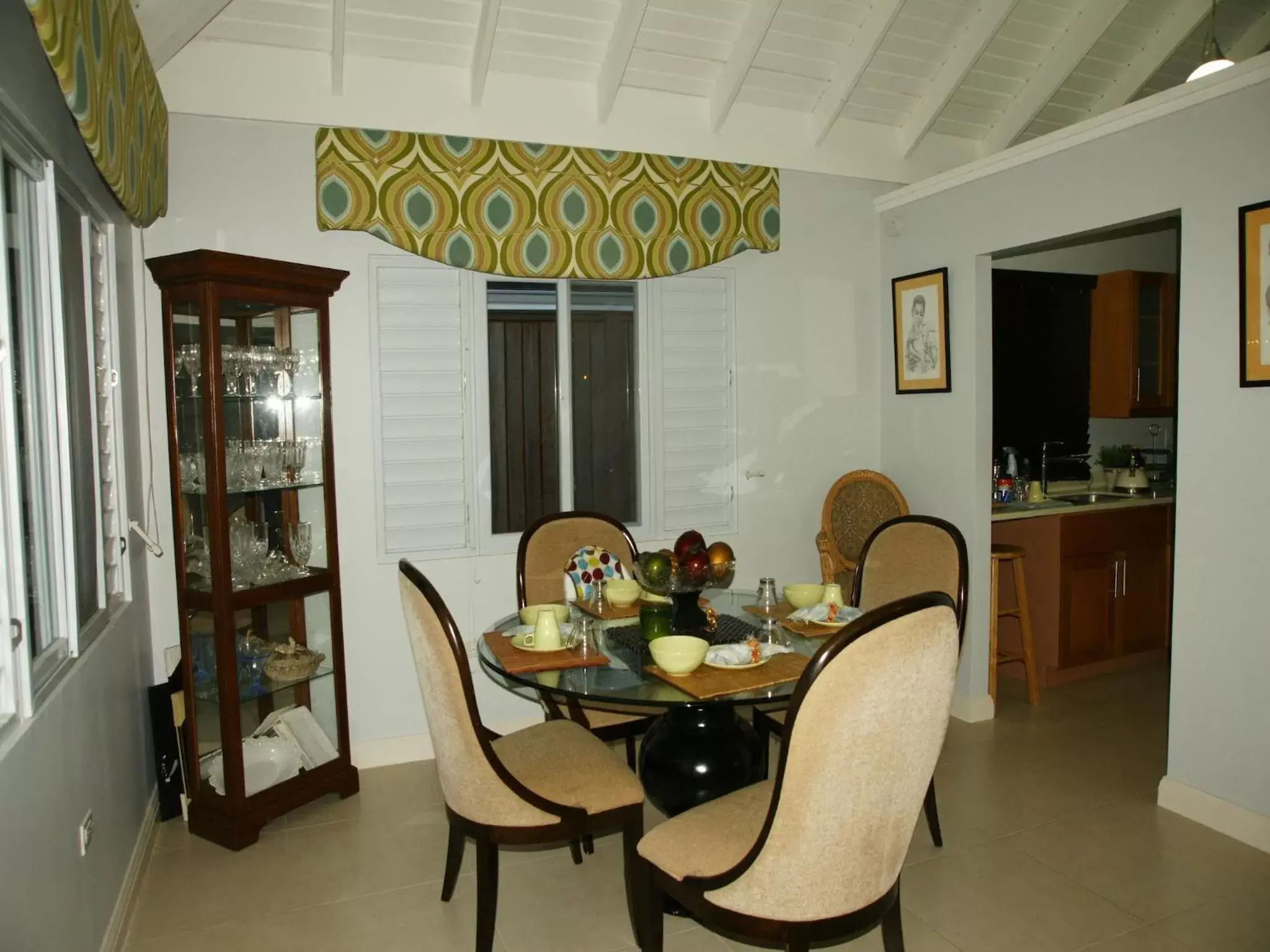 Dining Area in Jamnick Vacation Rentals - Richmond, St Ann, Jamaica