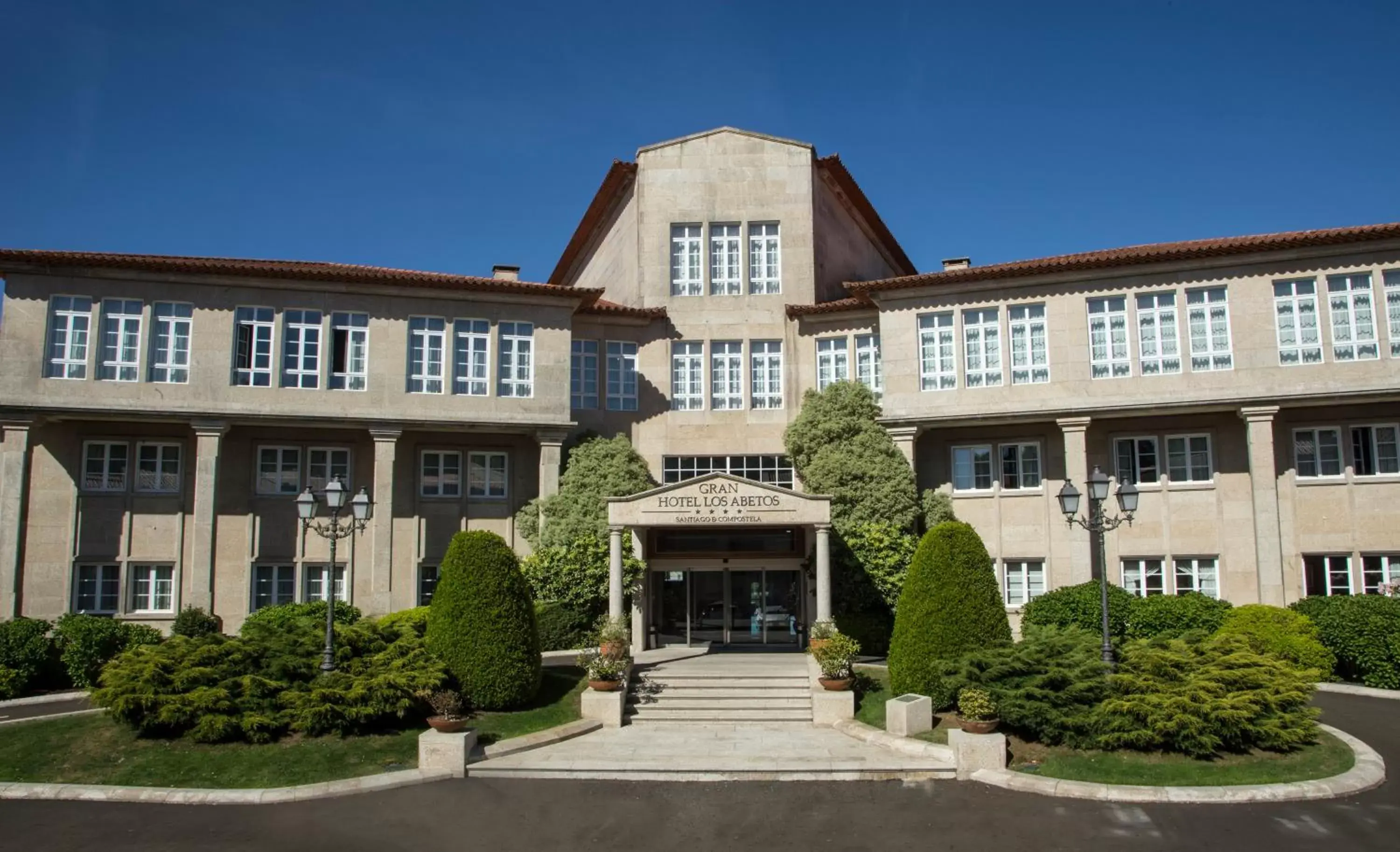 Facade/entrance, Property Building in Gran Hotel Los Abetos