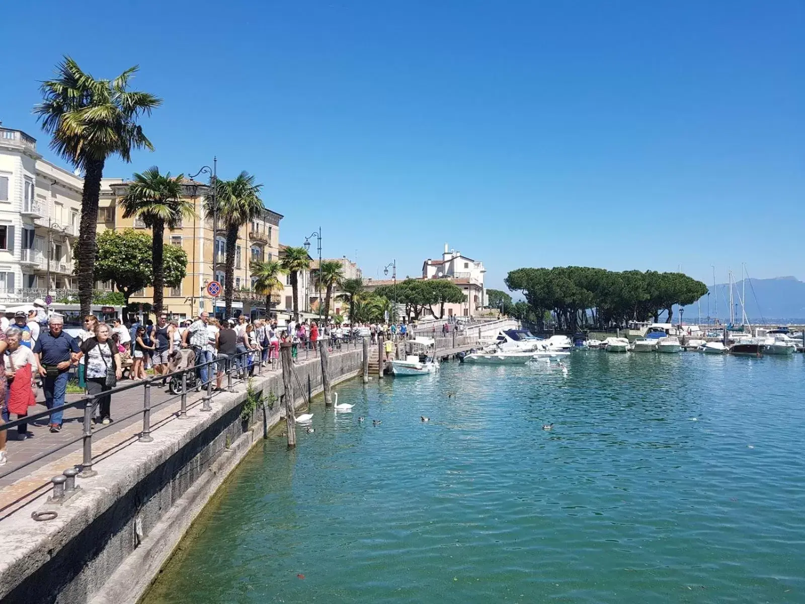 Nearby landmark in Garda Diamant