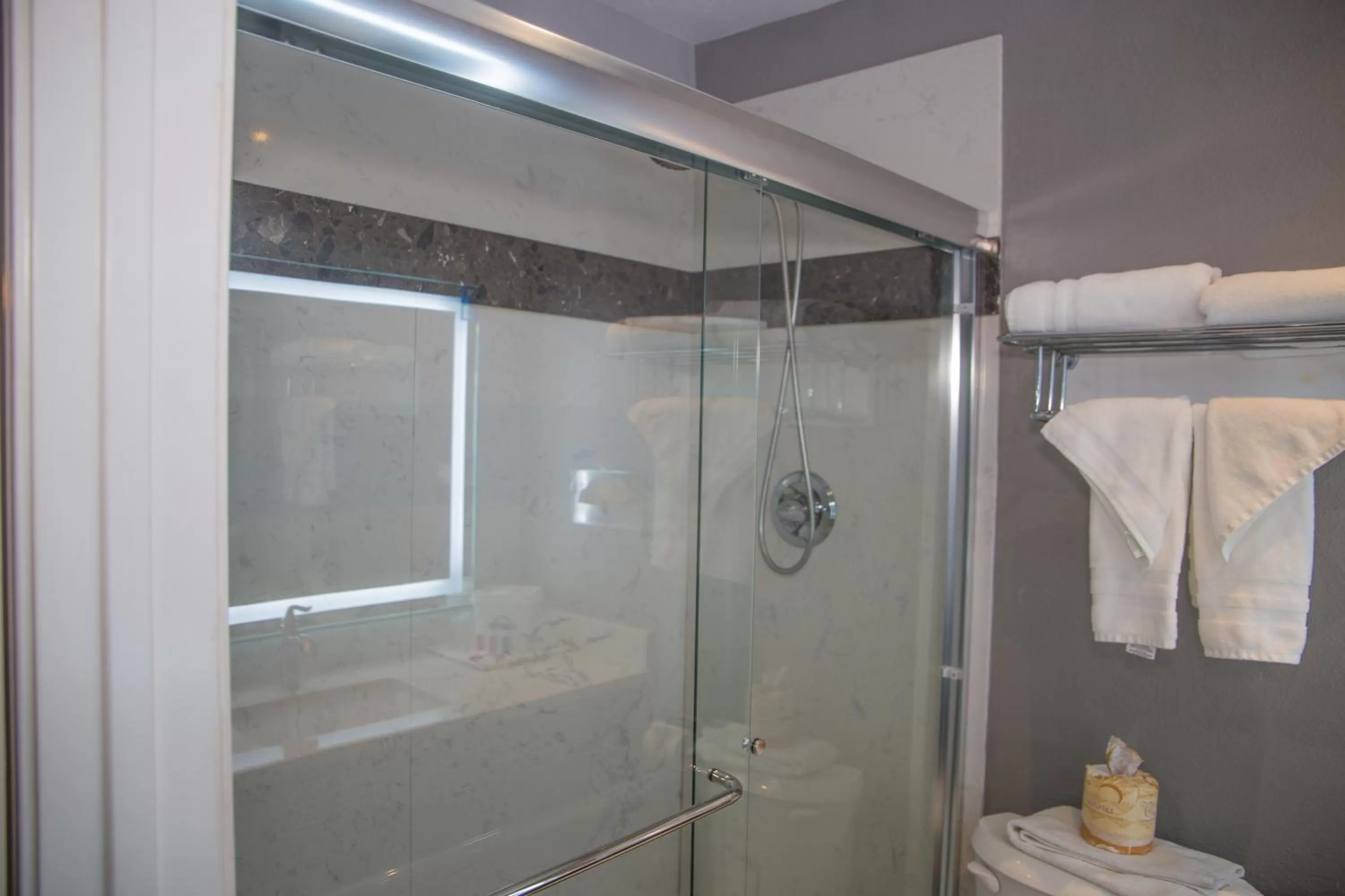 Days Inn by Wyndham Redwood City