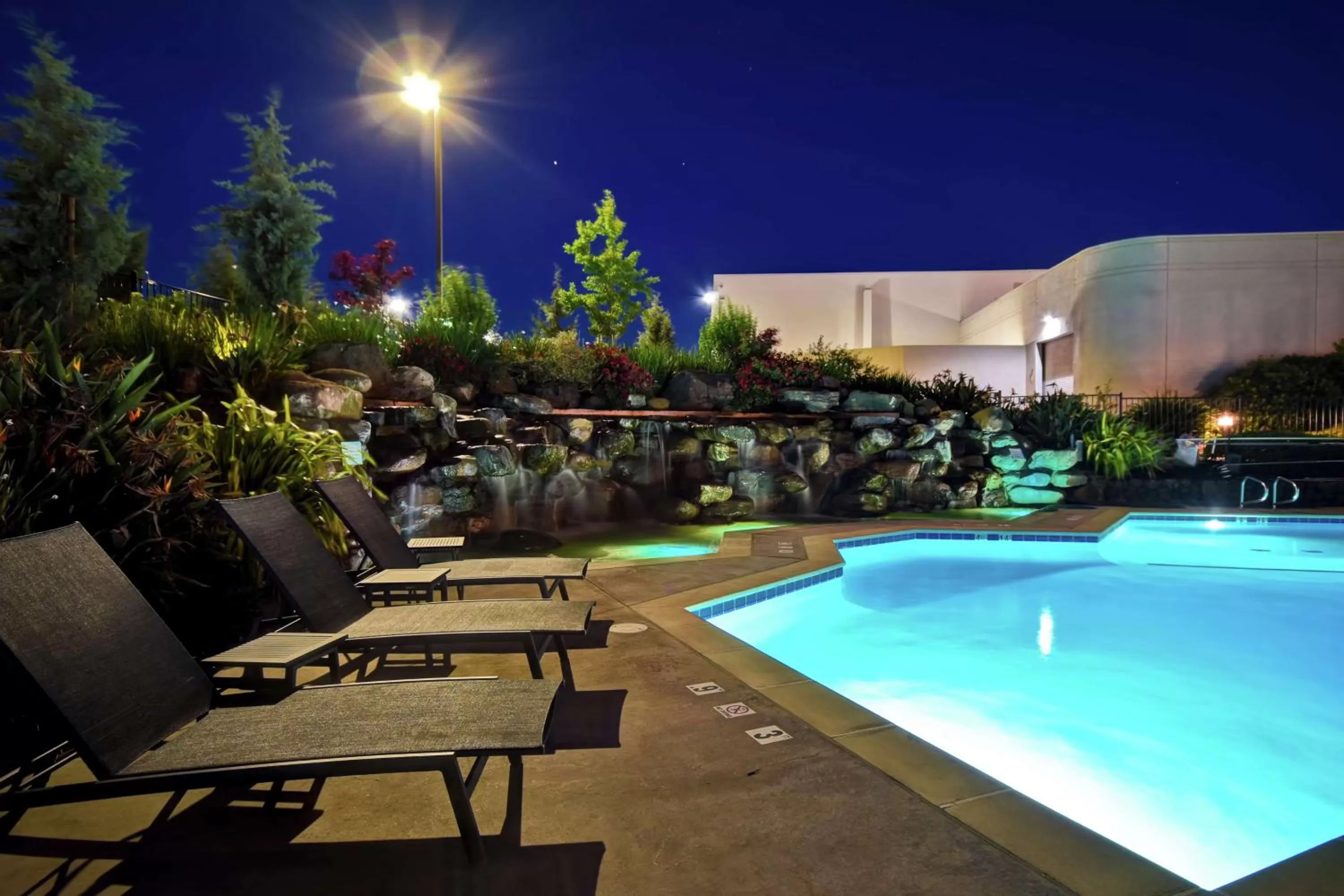 Pool view in DoubleTree by Hilton Pleasanton at The Club