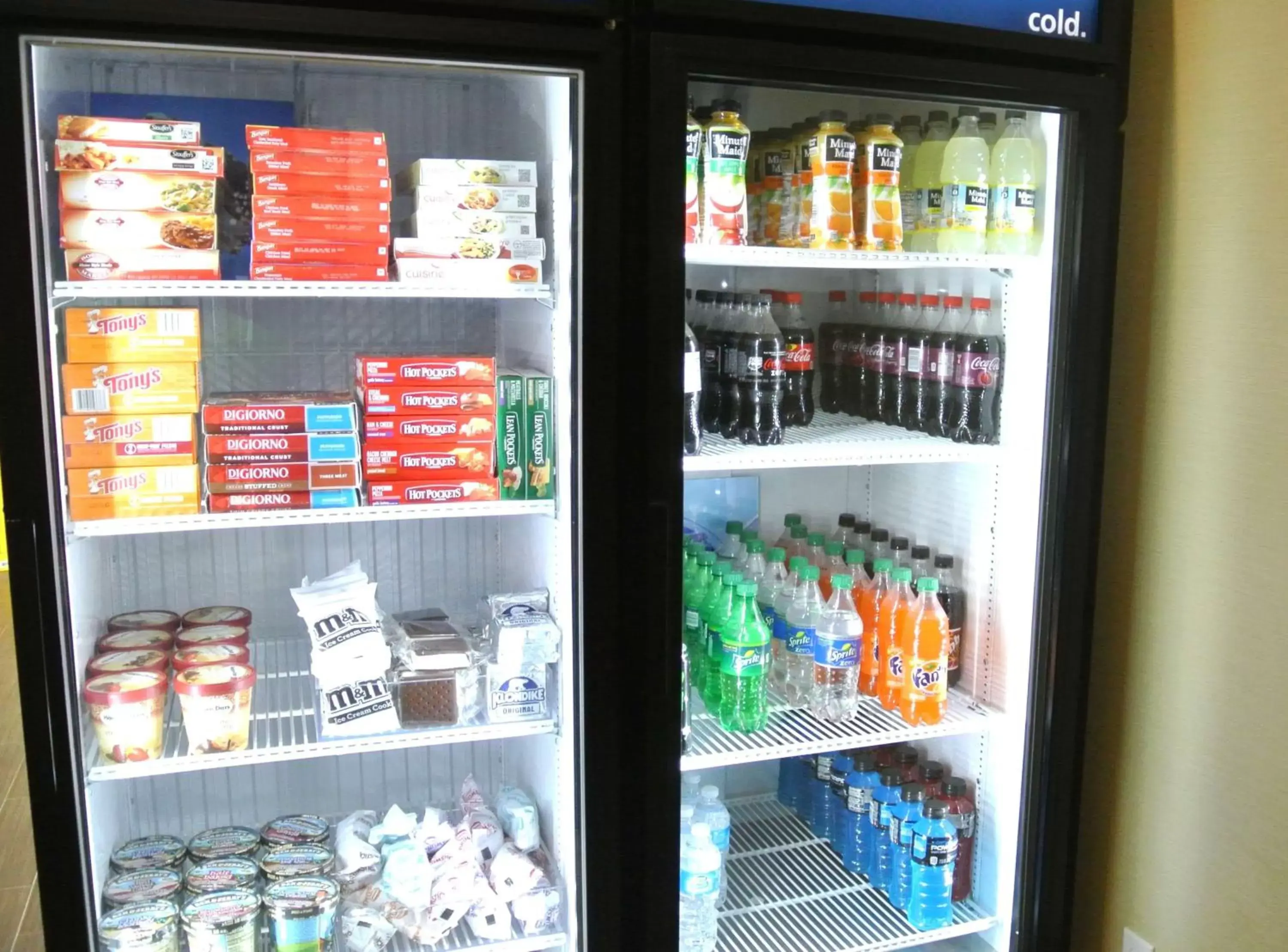 Restaurant/places to eat in Hampton Inn Carrizo Springs Restaurant/places to eat in Hampton Inn Carrizo Springs