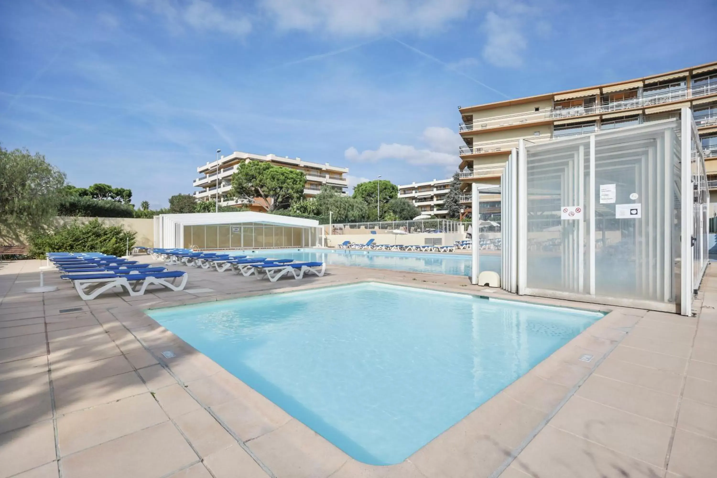 Swimming Pool in Résidence Pierre & Vacances Heliotel Marine