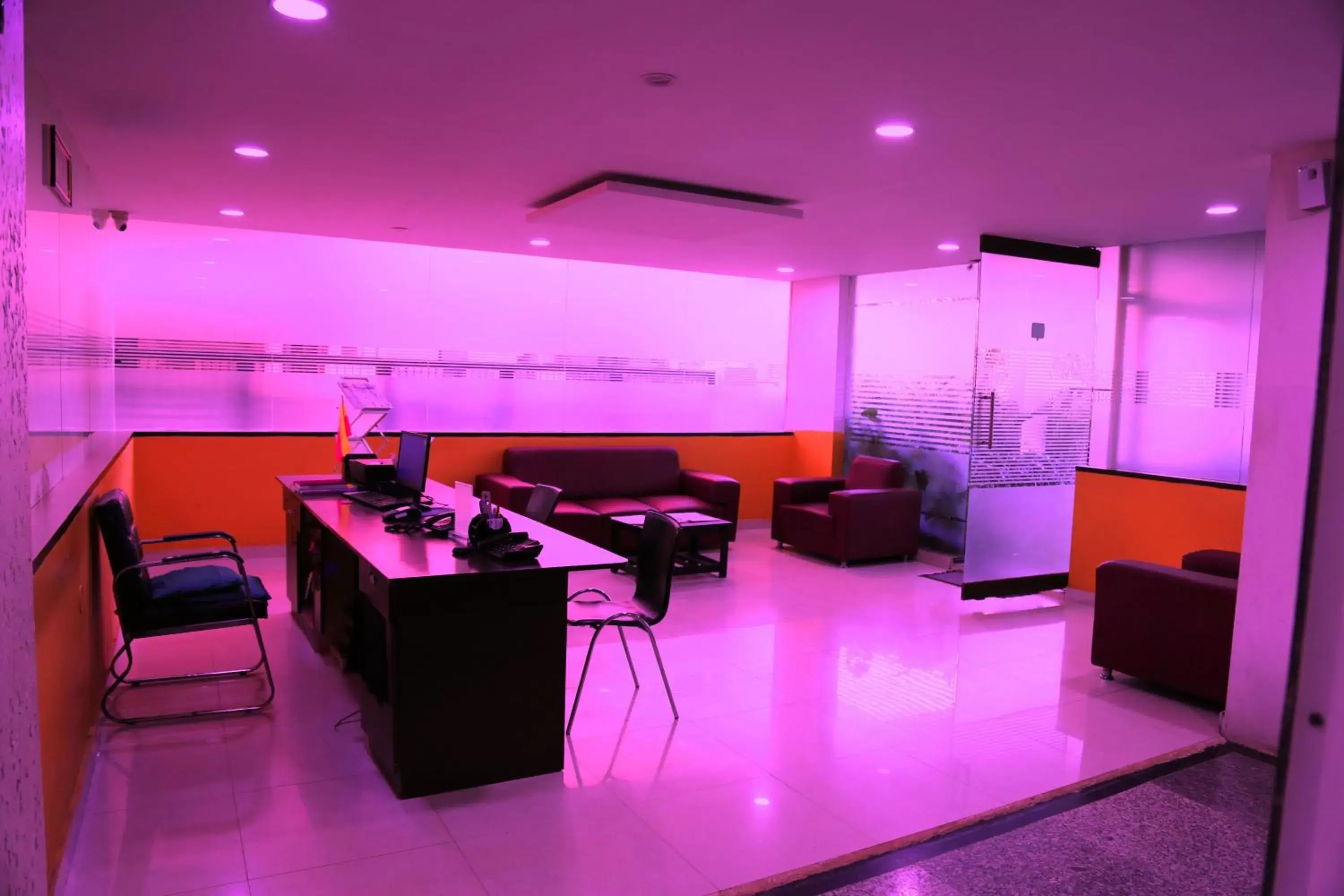 Lobby or reception in Airport Gateway Hotel