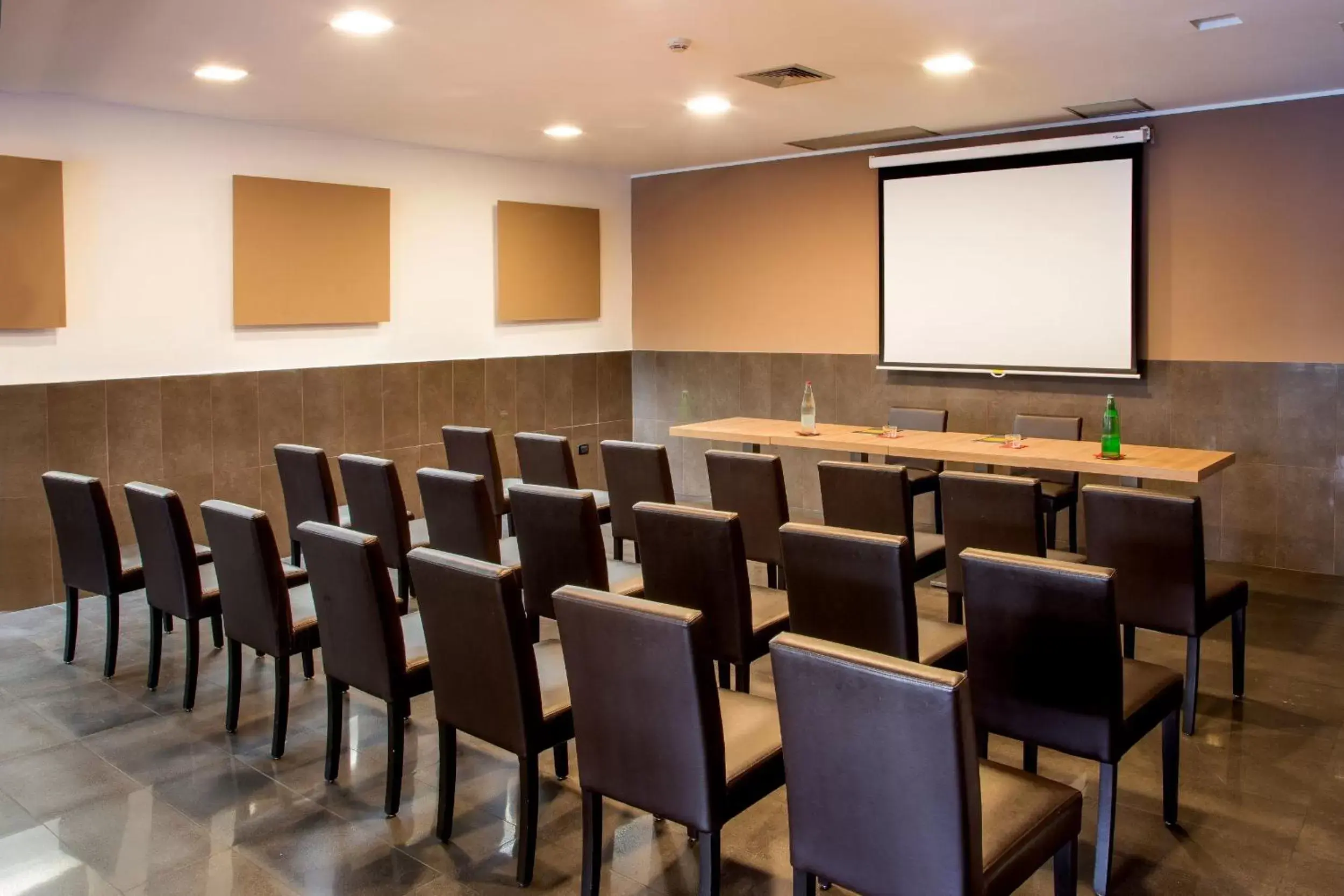 Business facilities in Park Hotel Sabina