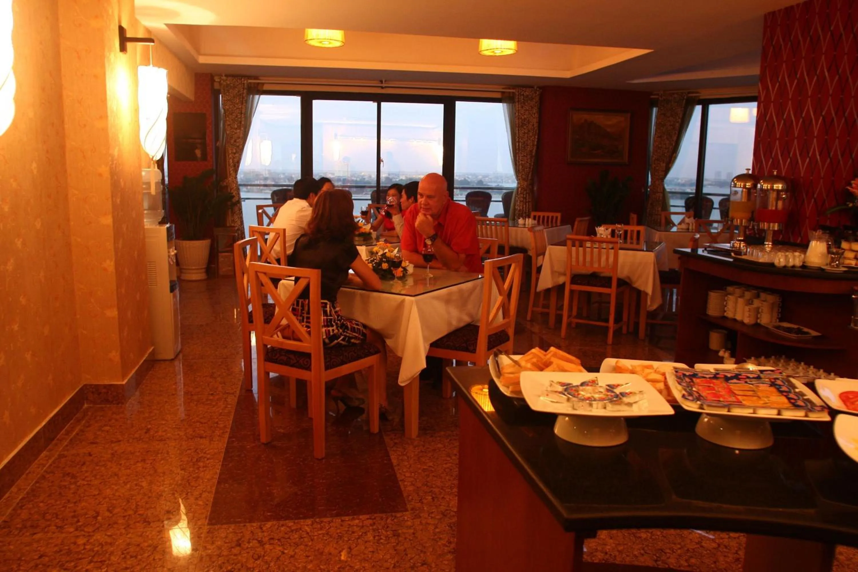 Food in Sunset Westlake Hanoi Hotel