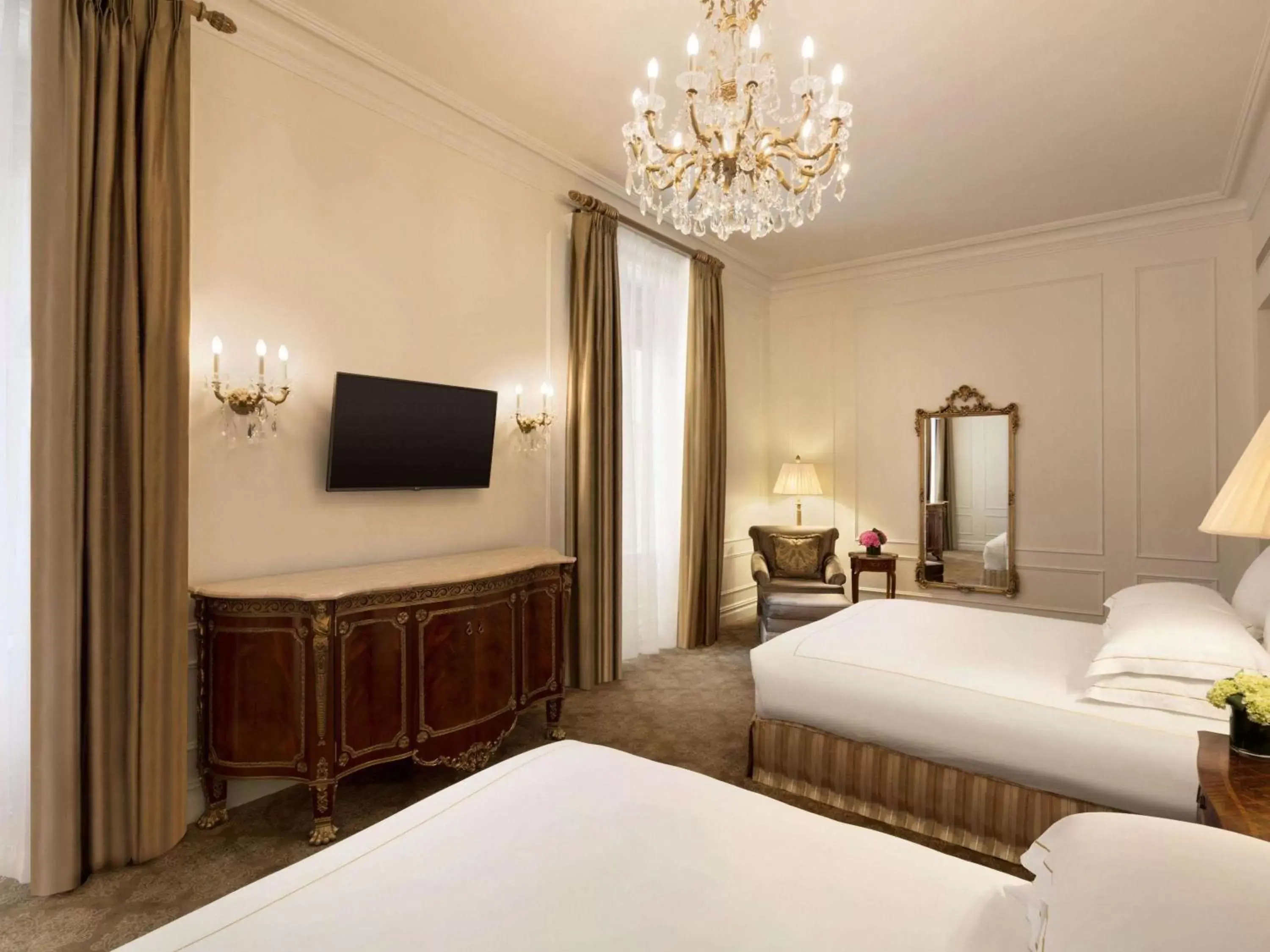 Deluxe Queen Room with Two Queen Beds in The Plaza