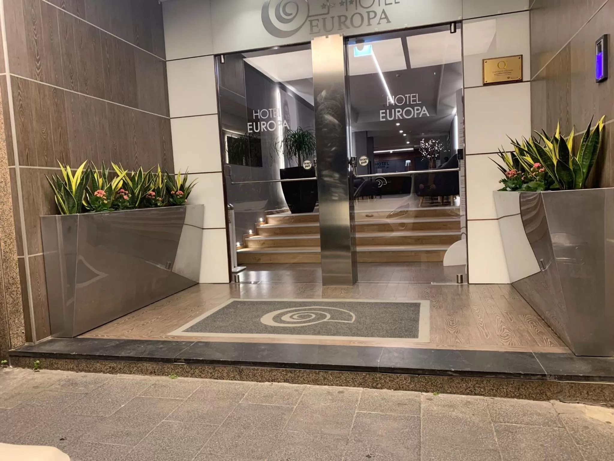 Facade/entrance in Hotel Europa Art Caserta