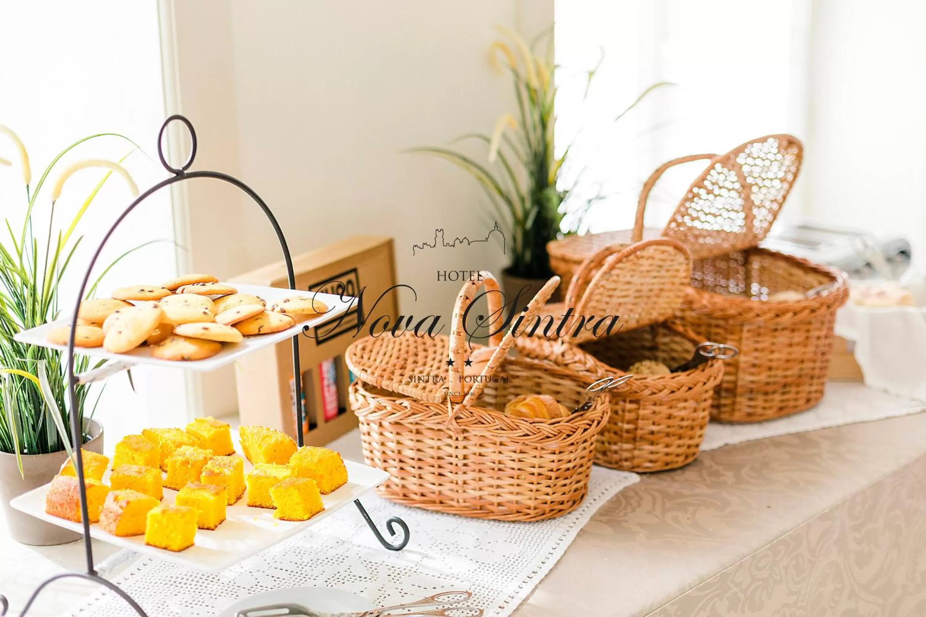 Breakfast in Hotel Nova Sintra - Adults only