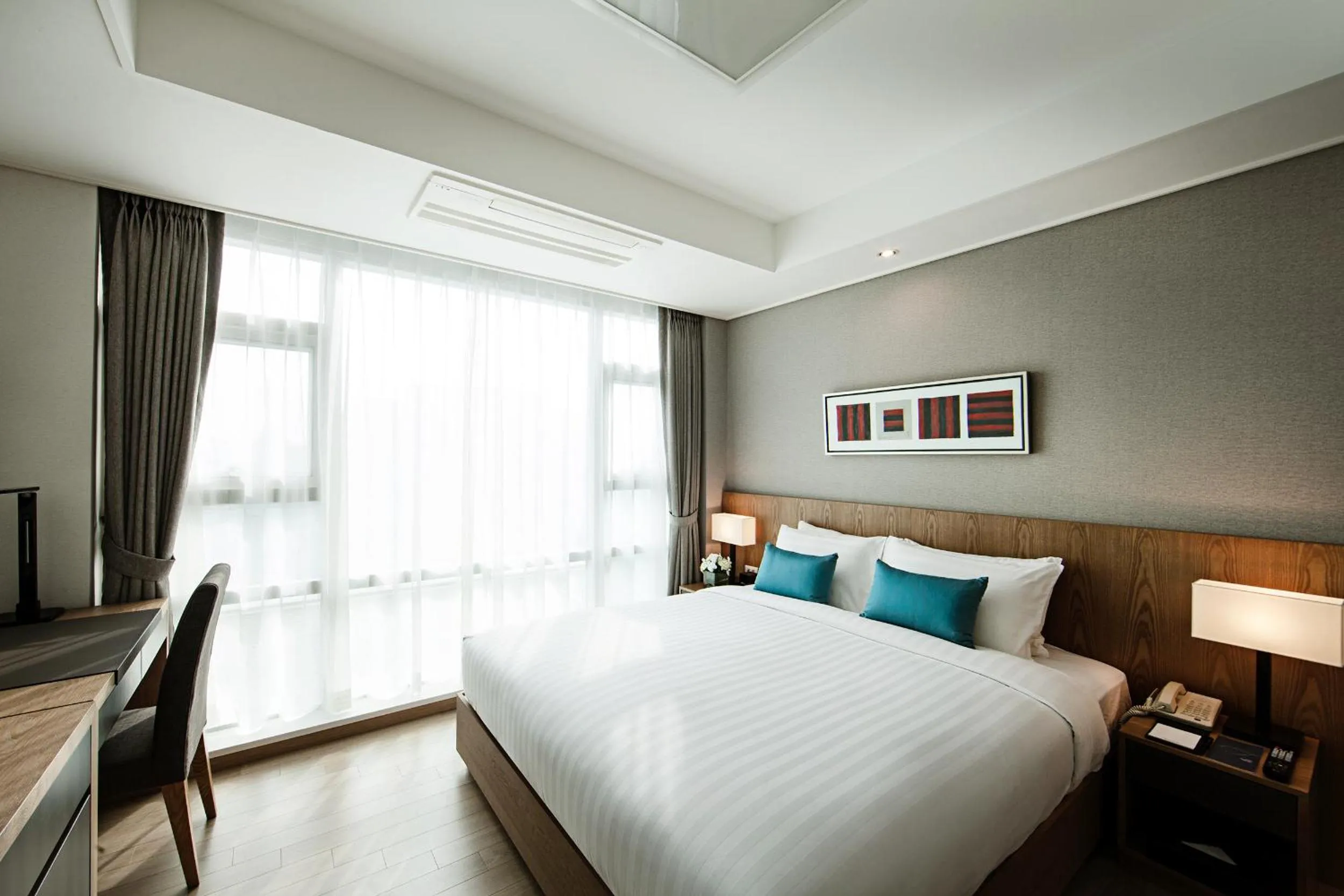 Bedroom, Bed in Fraser Place Central Seoul