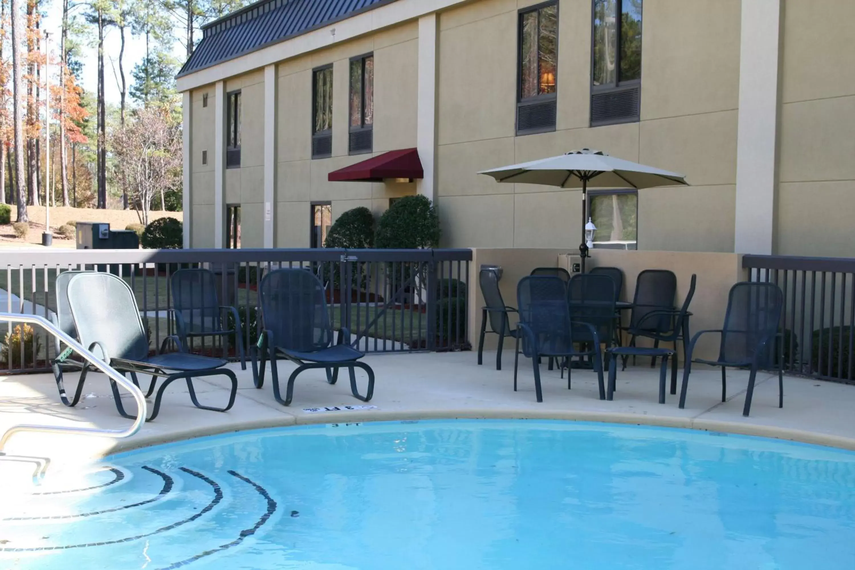 Pool view, Swimming Pool in Hampton Inn Atlanta/Peachtree City